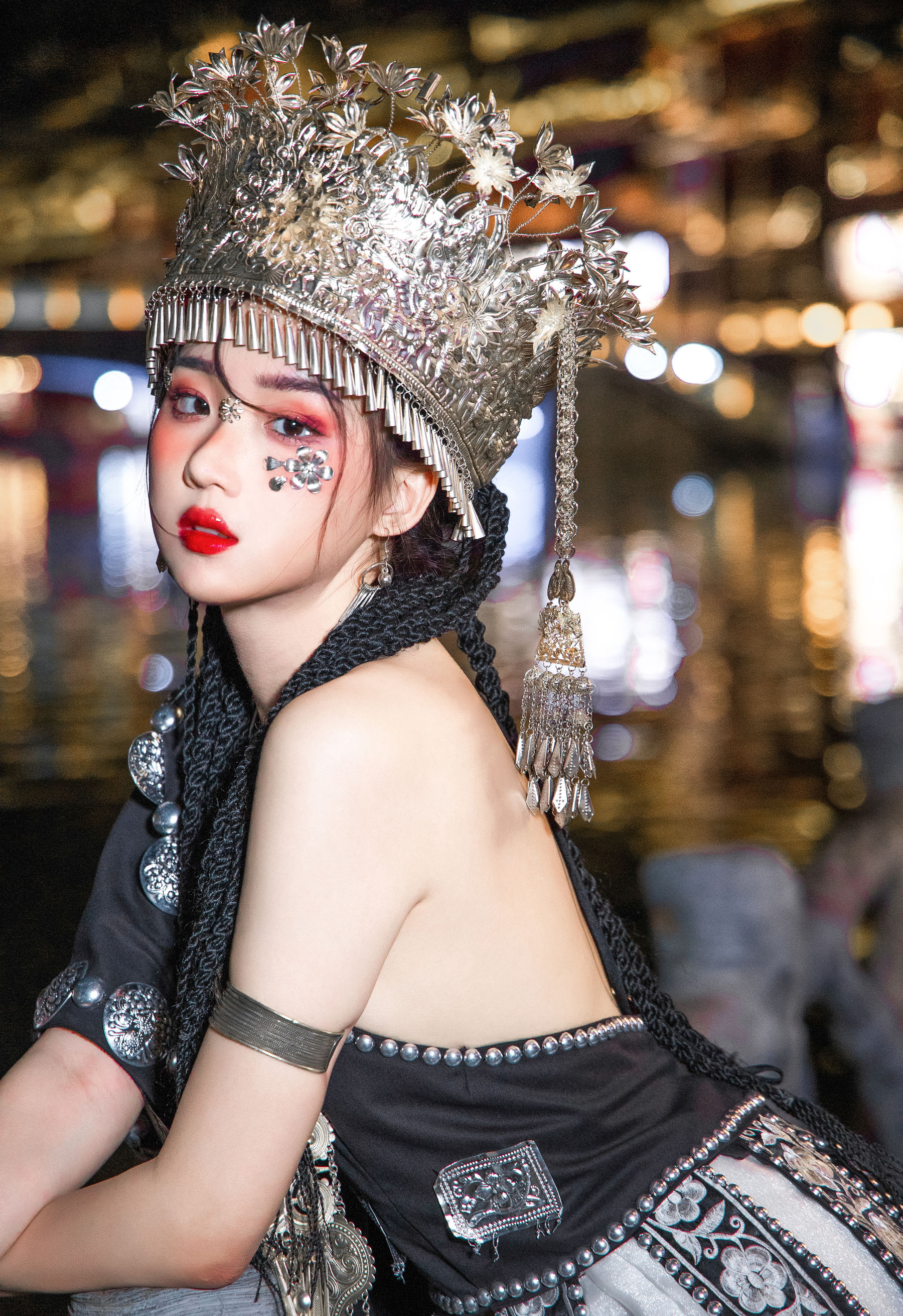 图片[6] - 瓦斯塔亚小龙虾 - 苗疆女子 [18P] - 机器猫次元 - 机器猫次元