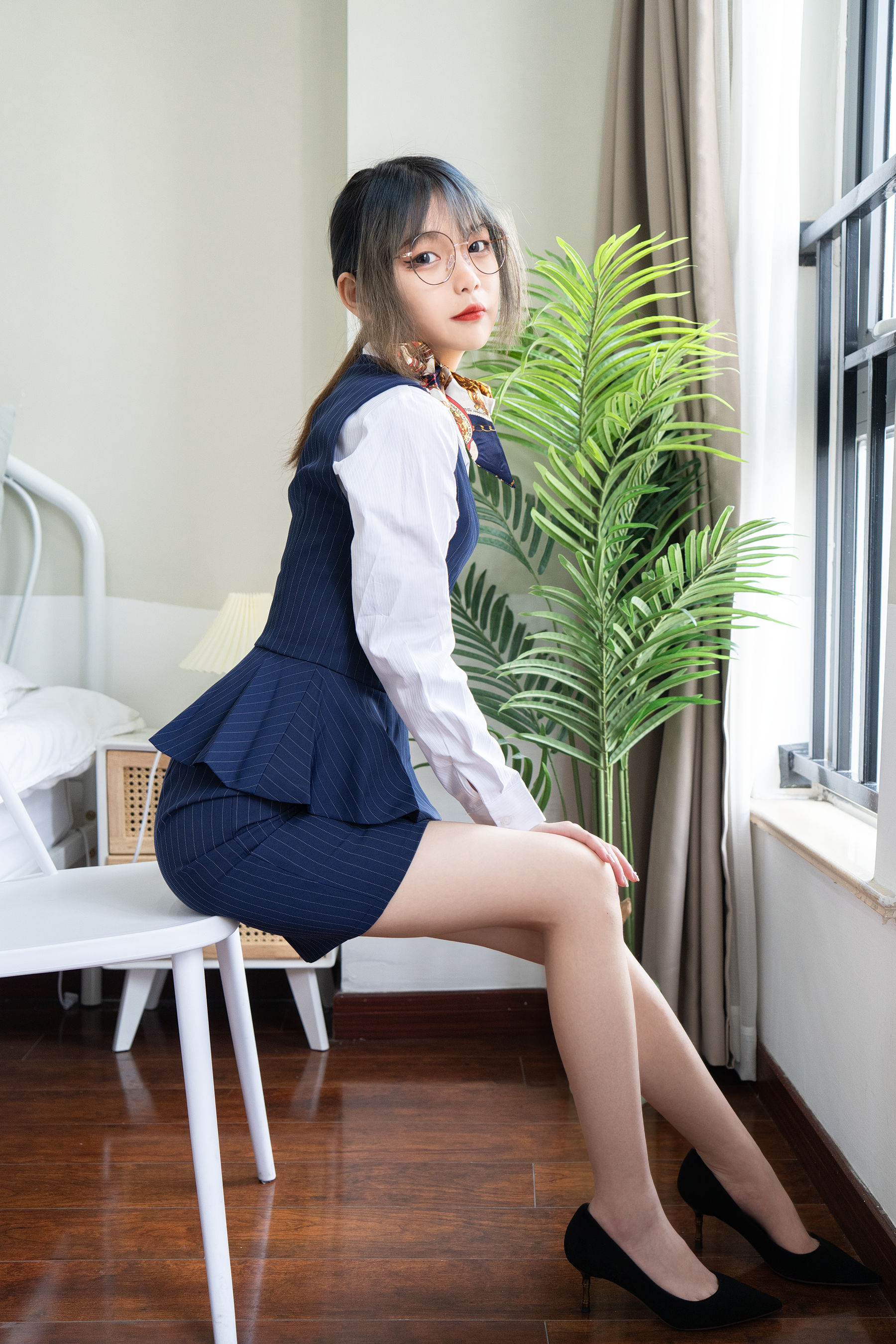 图片[4] - 梨瑾瑾 - 乘务员 [20P] - 机器猫次元 - 机器猫次元