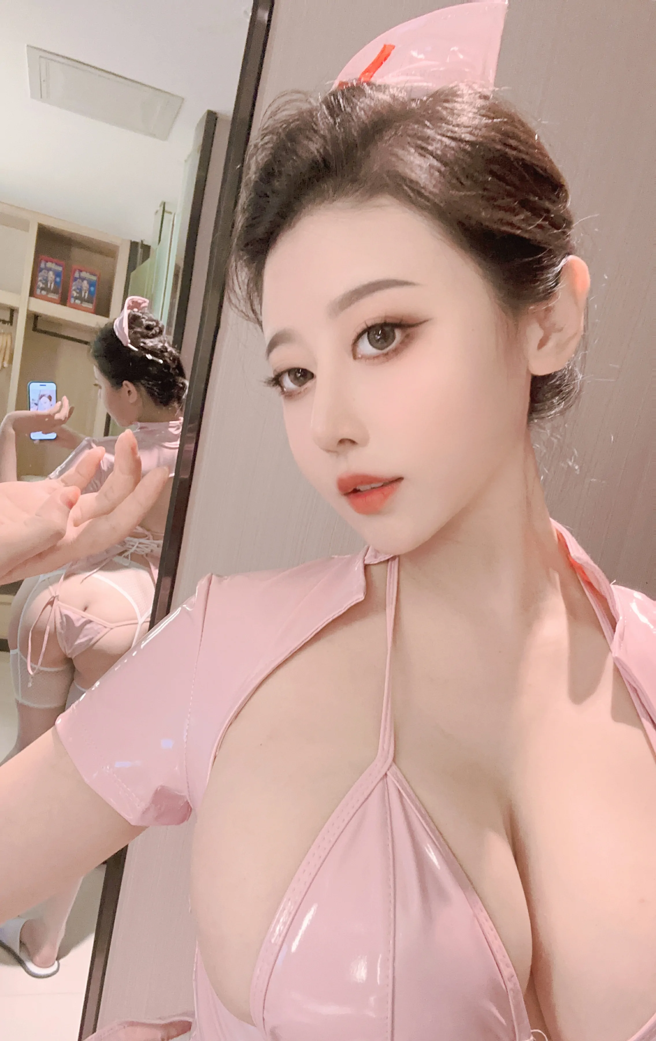 图片[2] - 奈汐酱nice - 粉色护士 [36P] - 机器猫次元 - 机器猫次元