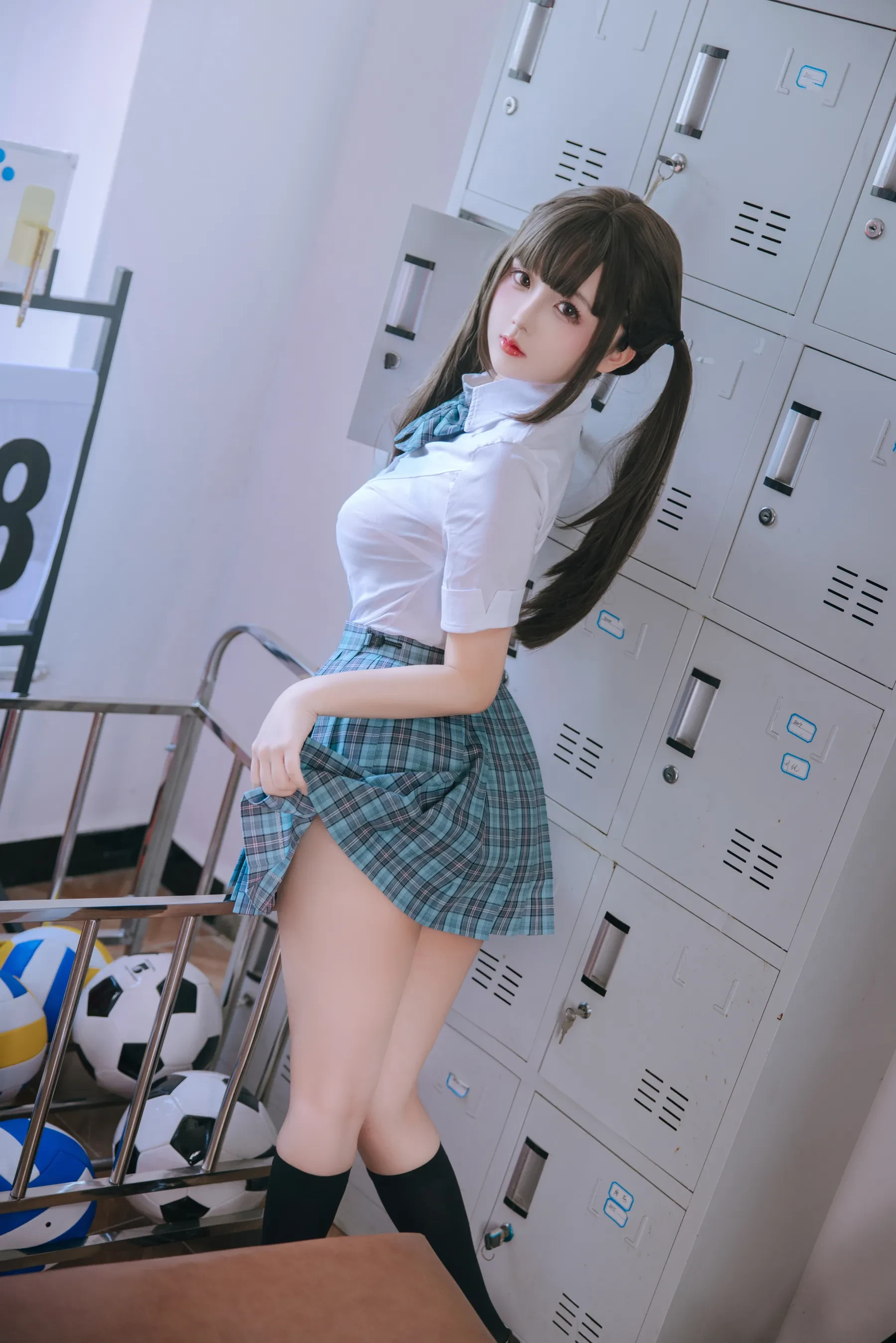 图片[5] - 日奈娇 - 更衣室 [100P] - 机器猫次元 - 机器猫次元