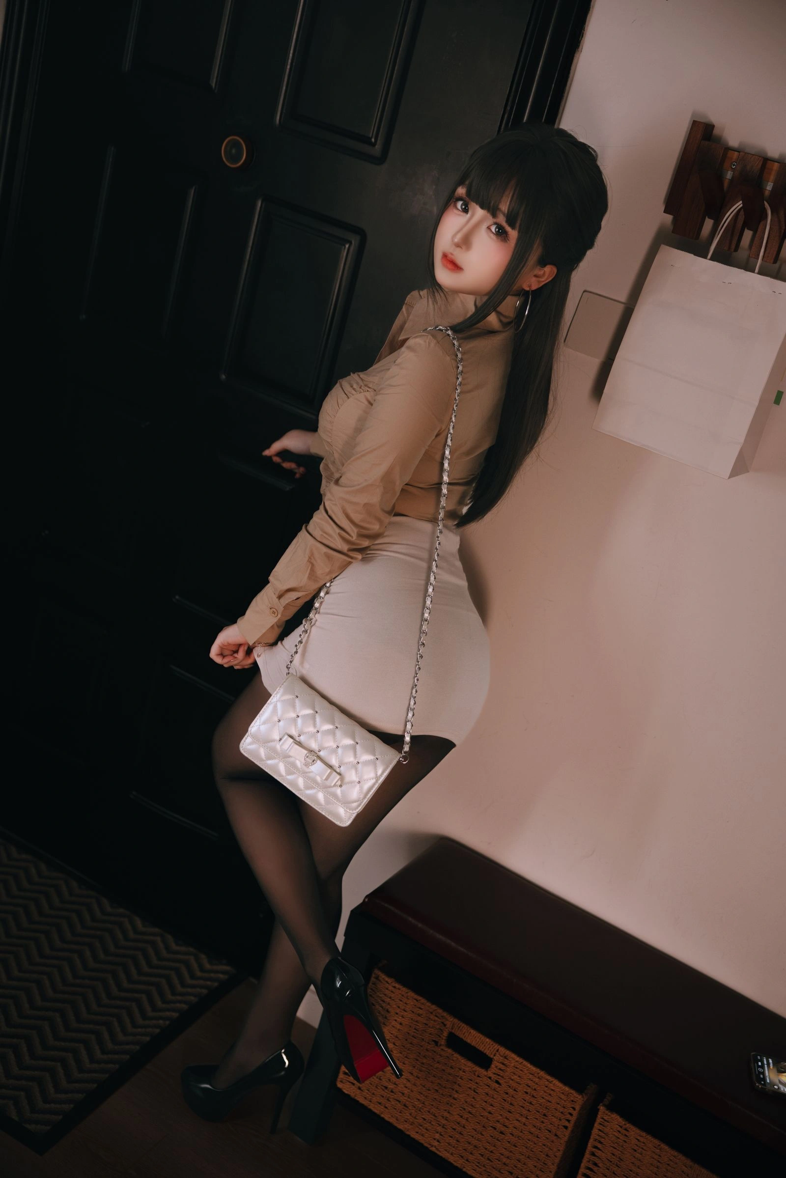 图片[1] - 日奈娇 - 醉酒的同事 [120P] - 机器猫次元 - 机器猫次元