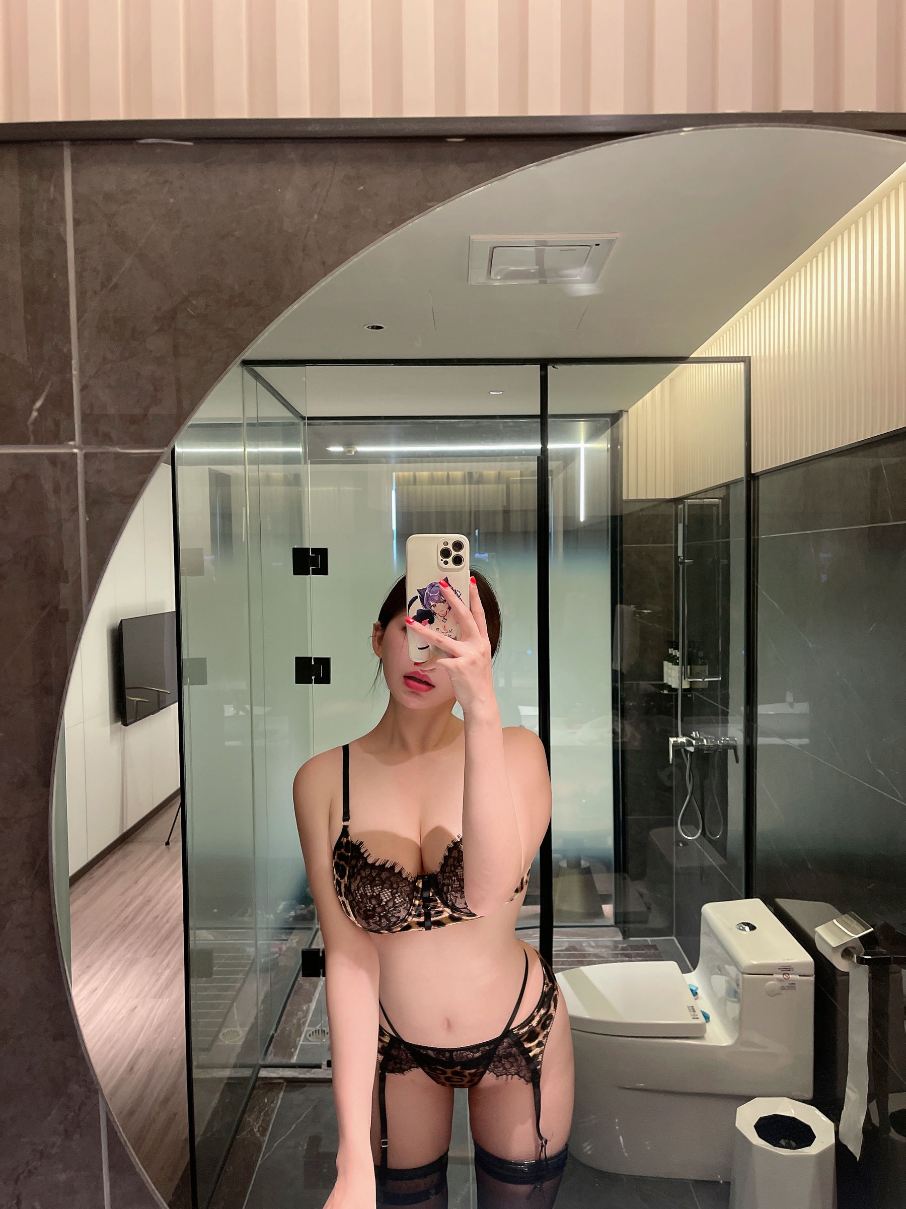 图片[1] - 奶宝妹纸 - 豹纹小吊带 [62P] - 机器猫次元 - 机器猫次元