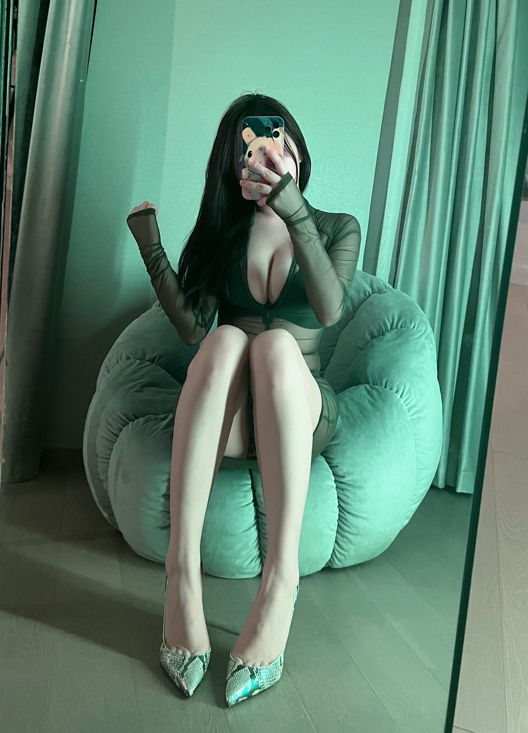 图片[4] - 奔跑的晶骡儿 - 绿色透视装 [32P] - 机器猫次元 - 机器猫次元