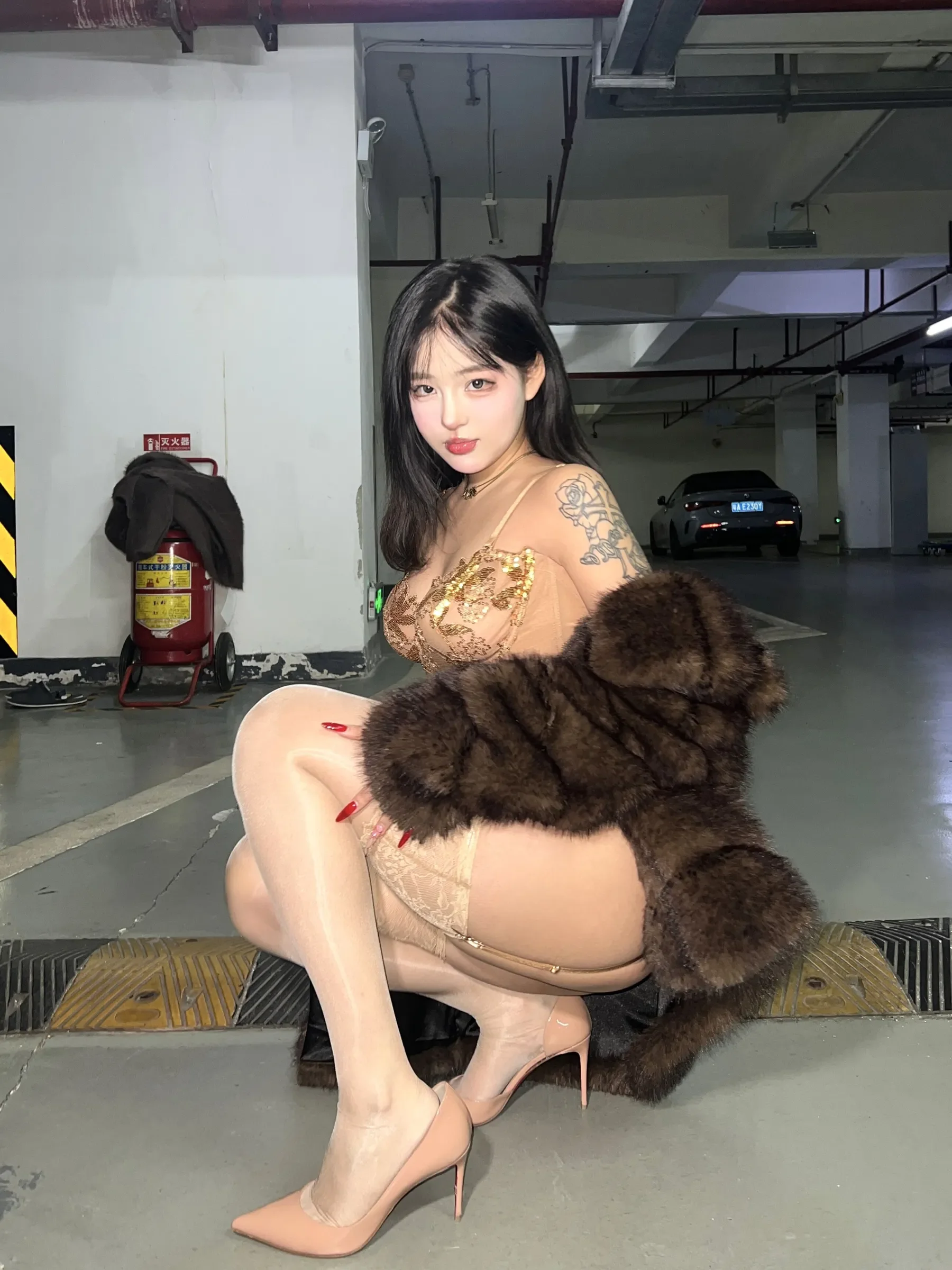 图片[3] - 小u优优子 - 貂皮大衣 [50P] - 机器猫次元 - 机器猫次元