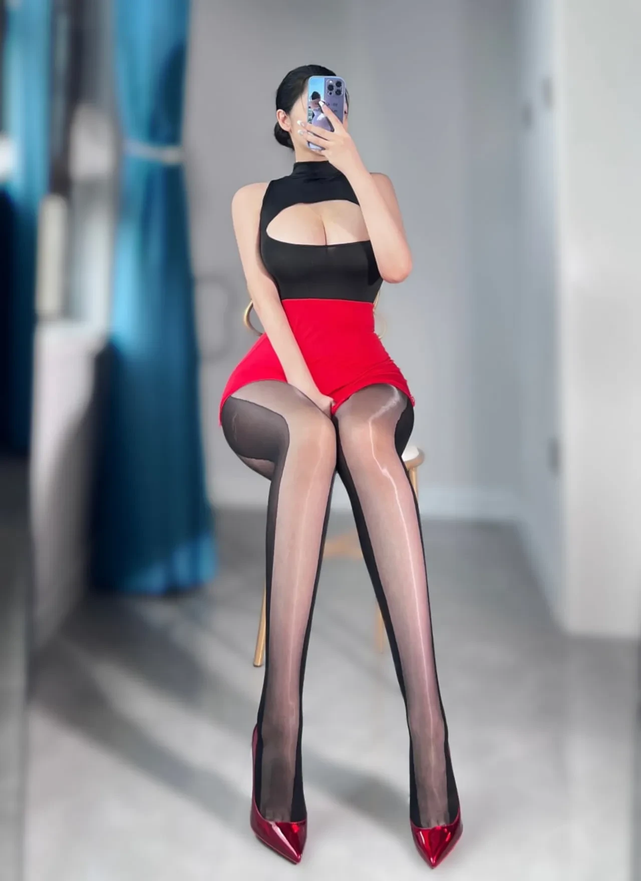 图片[5] - 120斤的小王同学 - 仅有乳贴的秘书 [28P] - 机器猫次元 - 机器猫次元