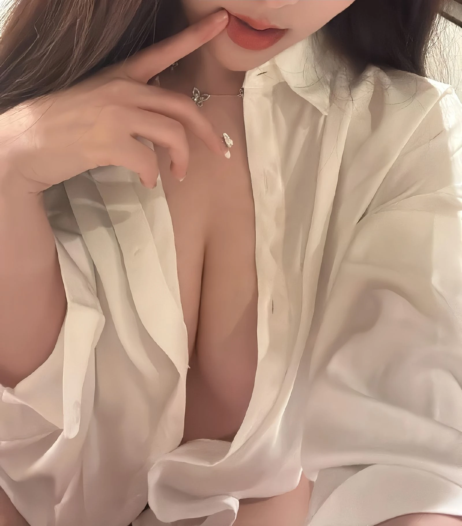 图片[2] - 奶雯 - 白衬衣红色内内 [24P] - 机器猫次元 - 机器猫次元