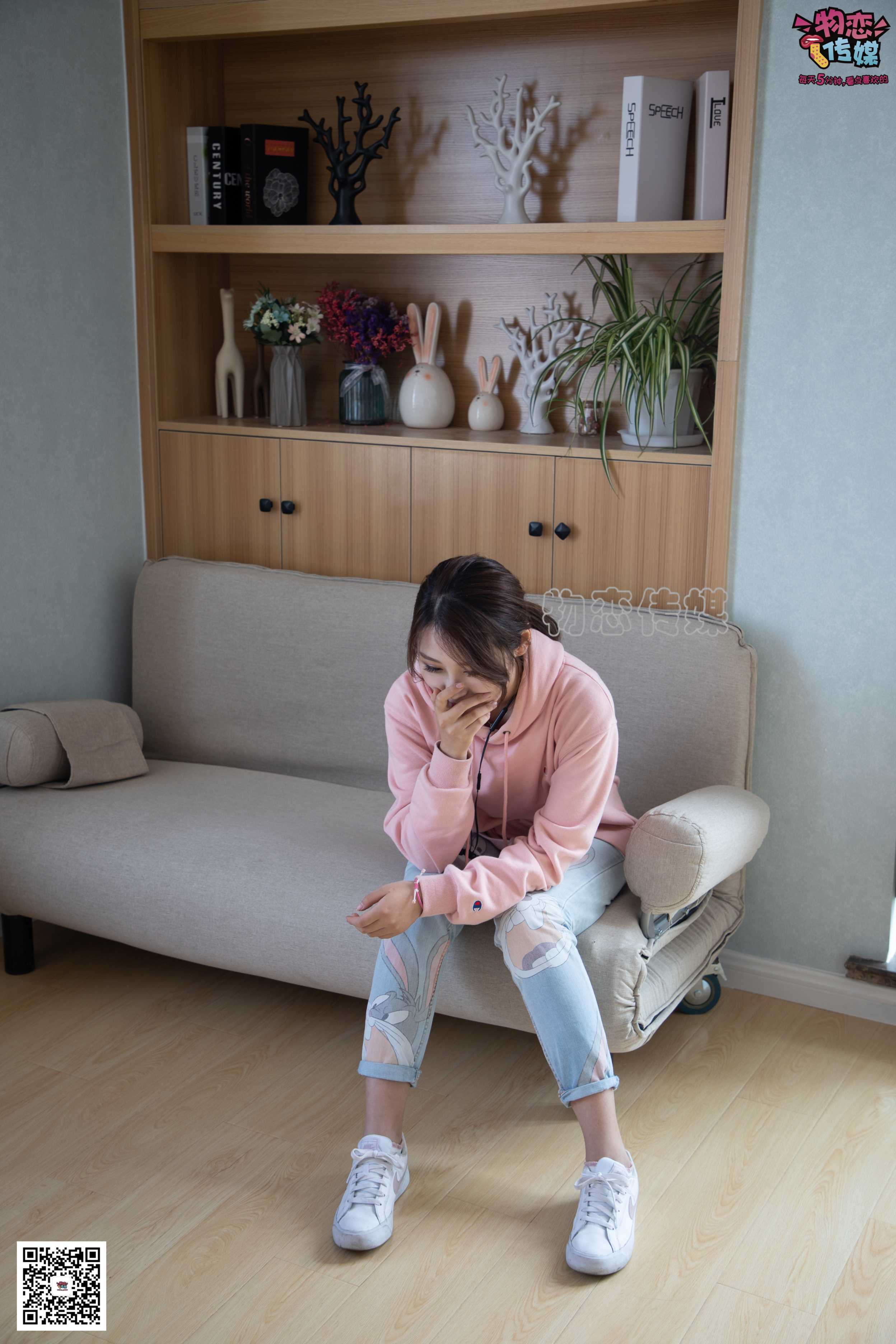 图片[1] - 物恋传媒 No.071 可爱小姐姐搭配白色nike板鞋 [171P+1V1.40GB] - 机器猫次元 - 机器猫次元