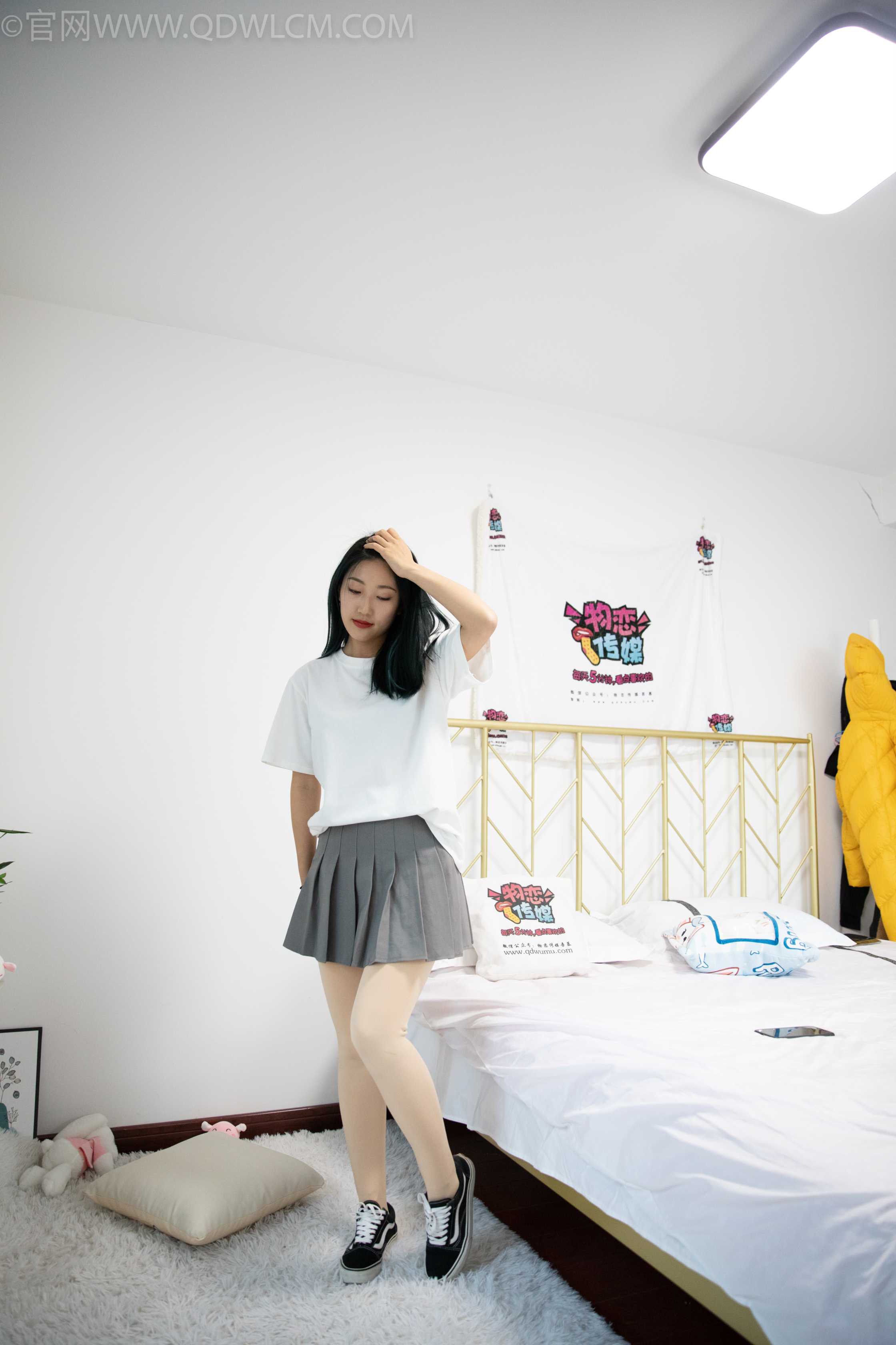 图片[4] - 物恋传媒 NO.1017 雅梦-vans帆布鞋、厚 [118P+1V／3.30GB] - 机器猫次元 - 机器猫次元
