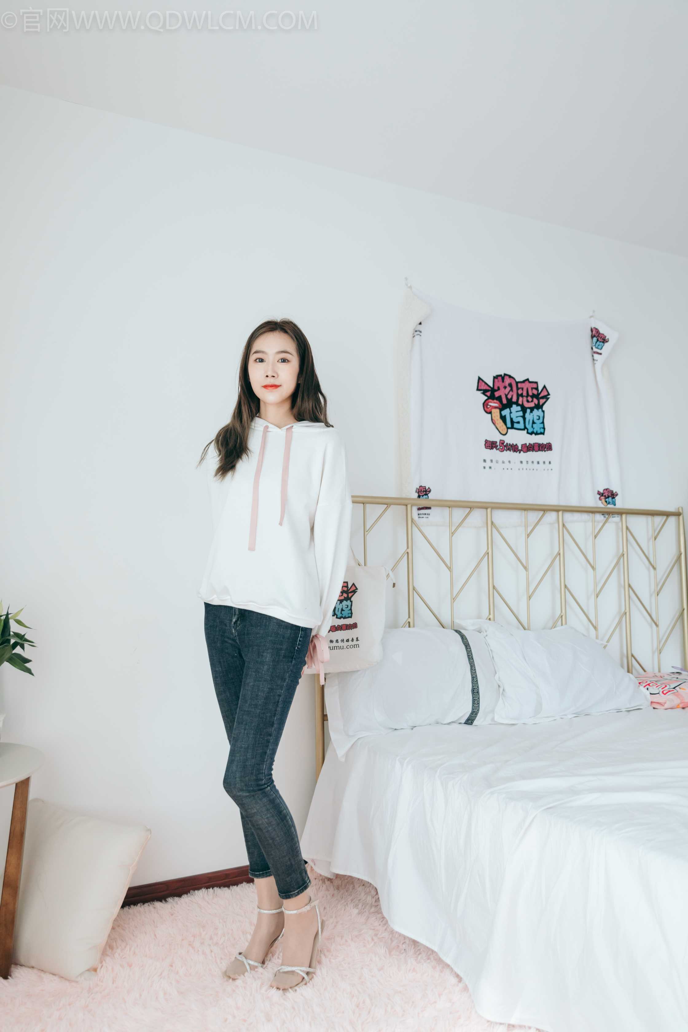 图片[2] - 物恋传媒 NO.1037 小鹿-低眉的思念 [131P+1V／5.87GB] - 机器猫次元 - 机器猫次元