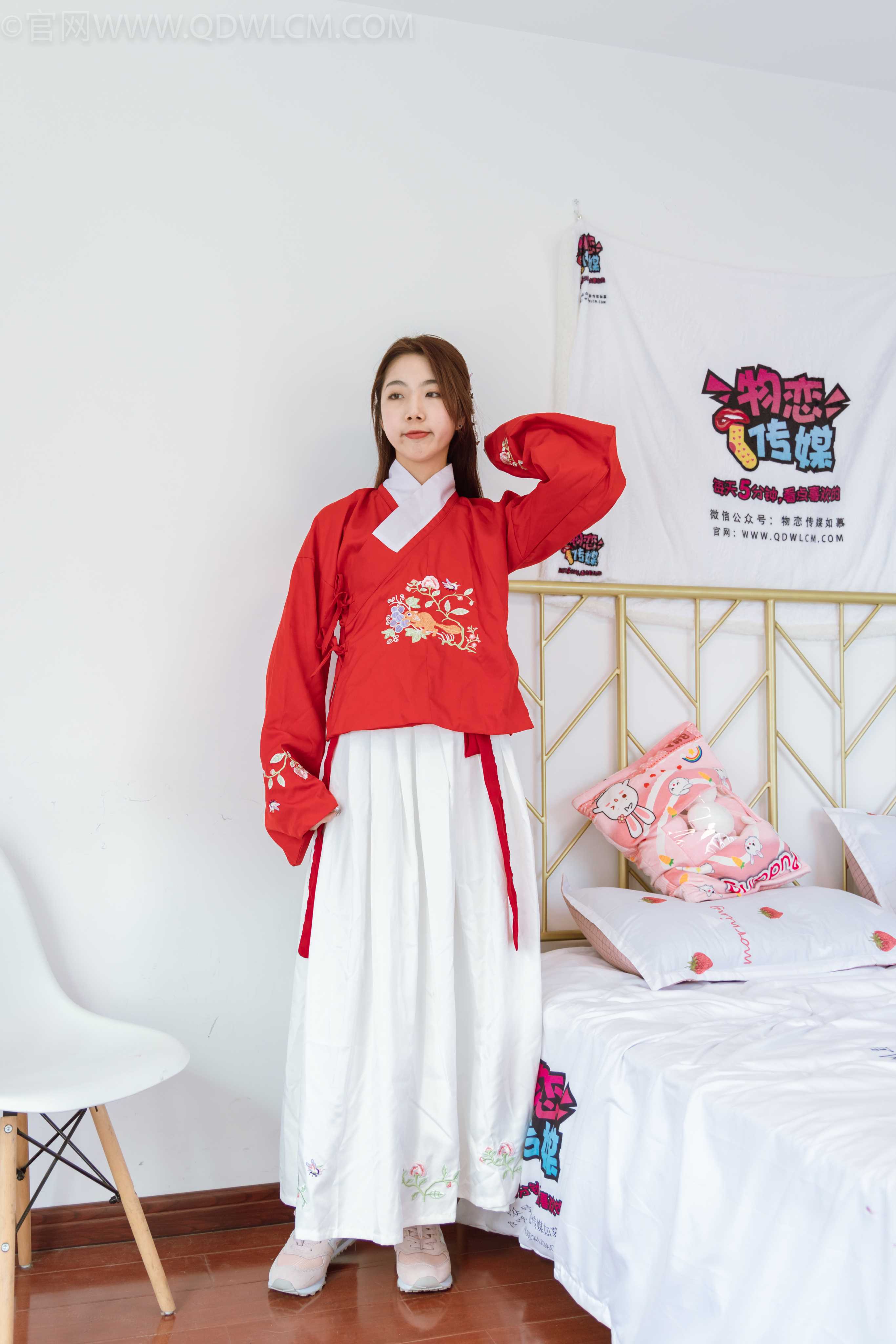 图片[1] - 物恋传媒 NO.1063 心心-红红火火 [129P+1V／3.71GB] - 机器猫次元 - 机器猫次元