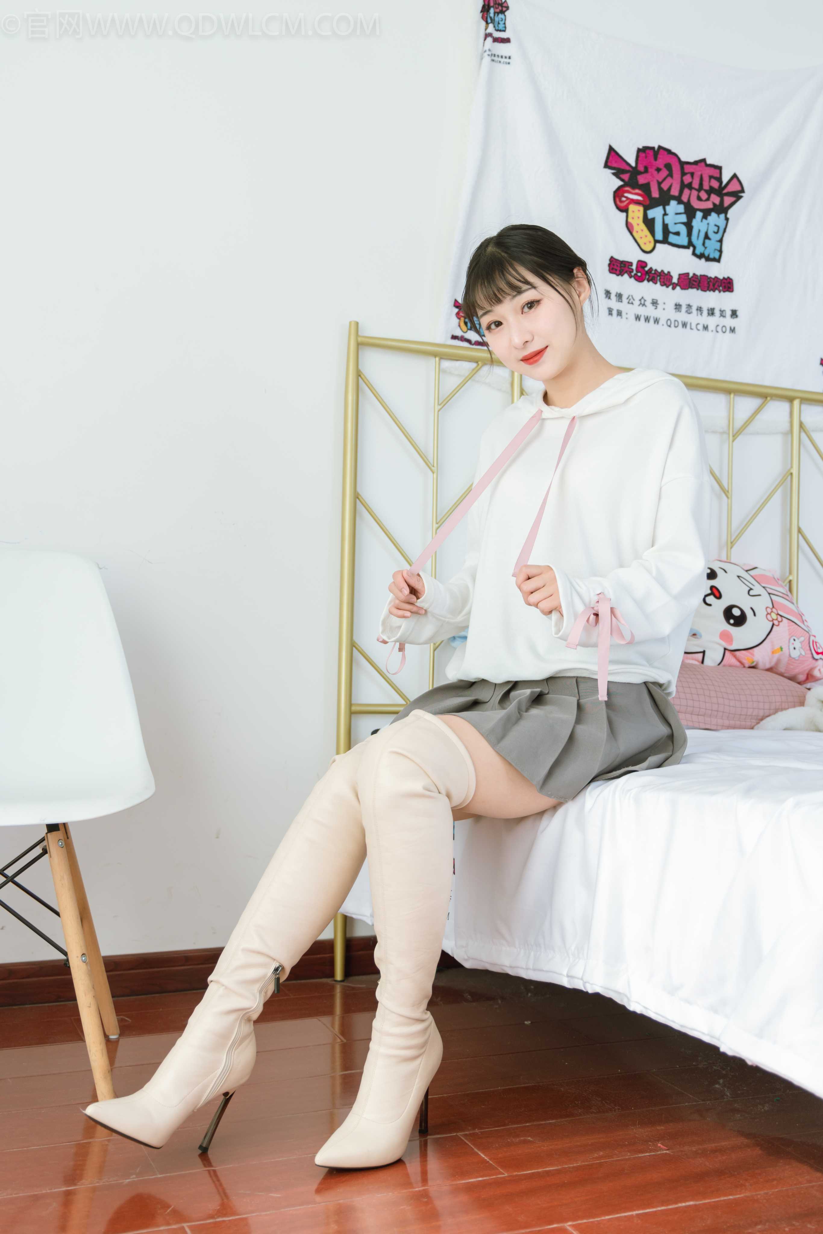 图片[1] - 物恋传媒 NO.1173 月心-白色月光 [188P+1V／4.42GB] - 机器猫次元 - 机器猫次元