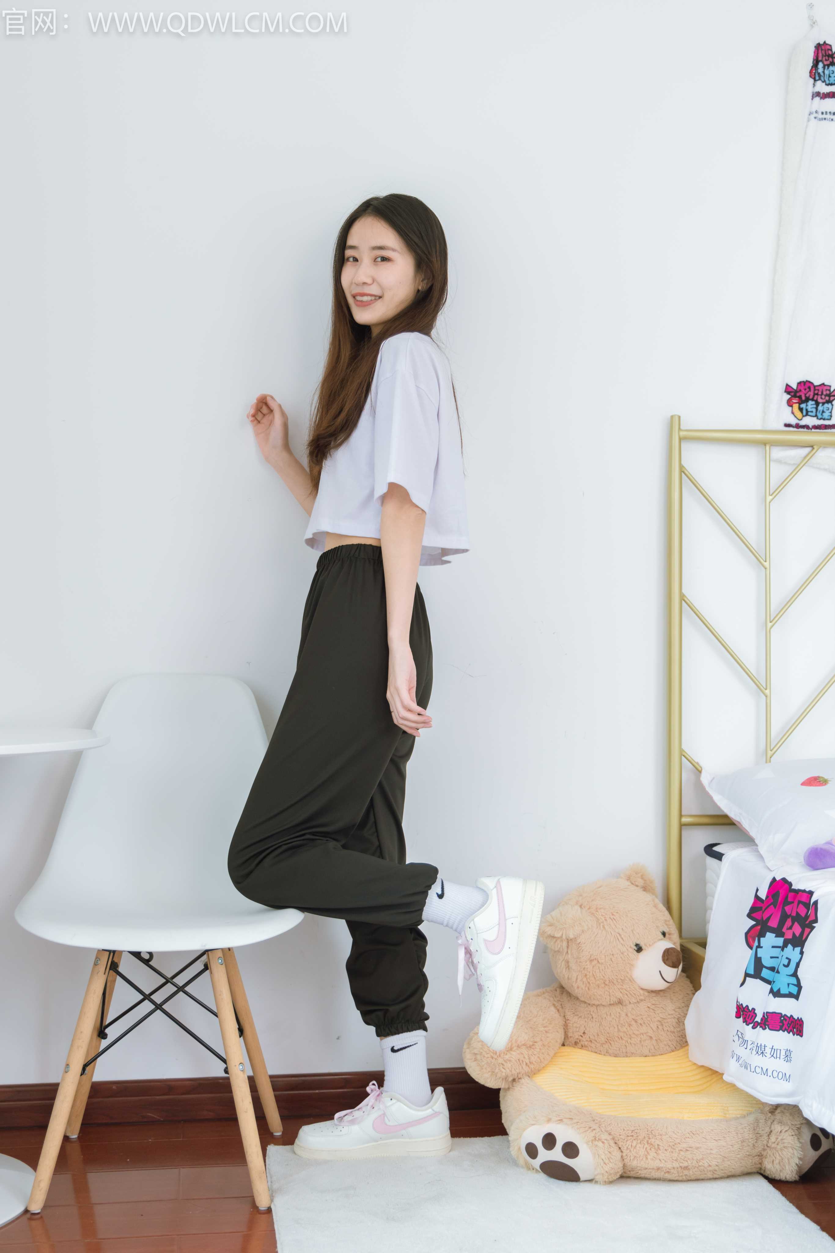 图片[4] - 物恋传媒 NO.1274 菜菜-岁岁年年 [153P+1V／4.15G] - 机器猫次元 - 机器猫次元