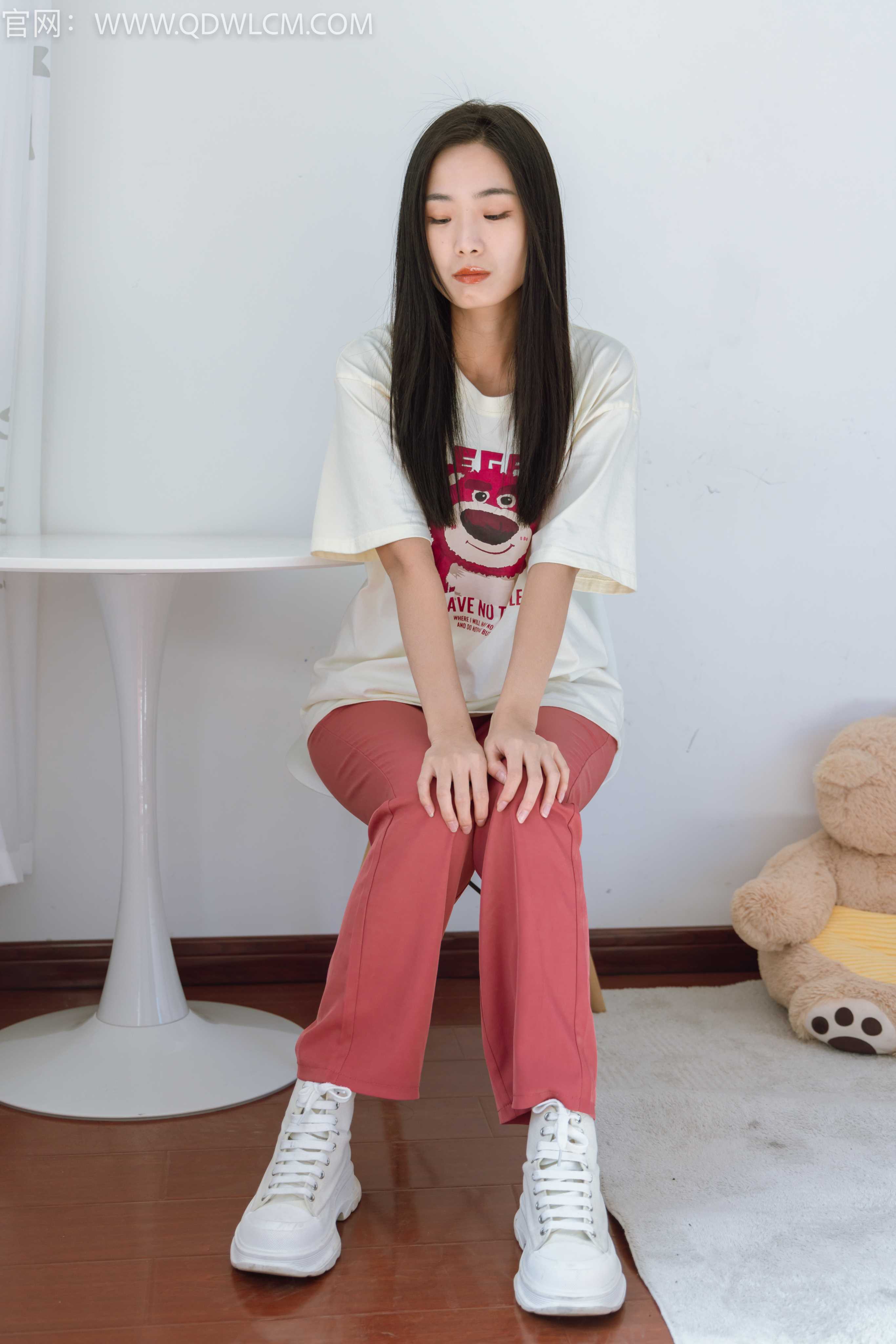 图片[1] - 物恋传媒 NO.1328 缇缇-霓虹甜心 [150P] - 机器猫次元 - 机器猫次元