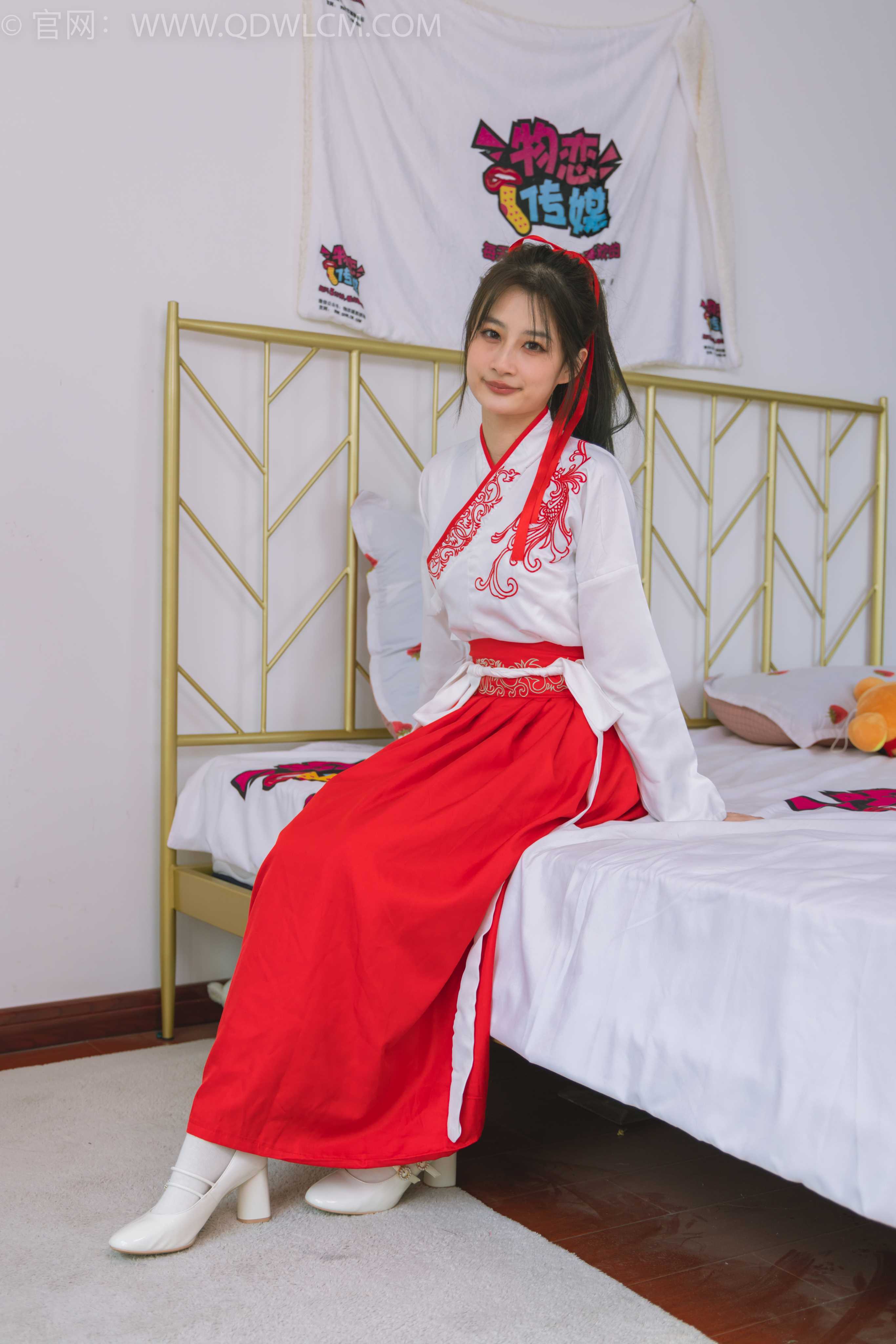 图片[1] - 物恋传媒 NO.1482 卿卿-红衣少女 [170P-1V-5.93G] - 机器猫次元 - 机器猫次元