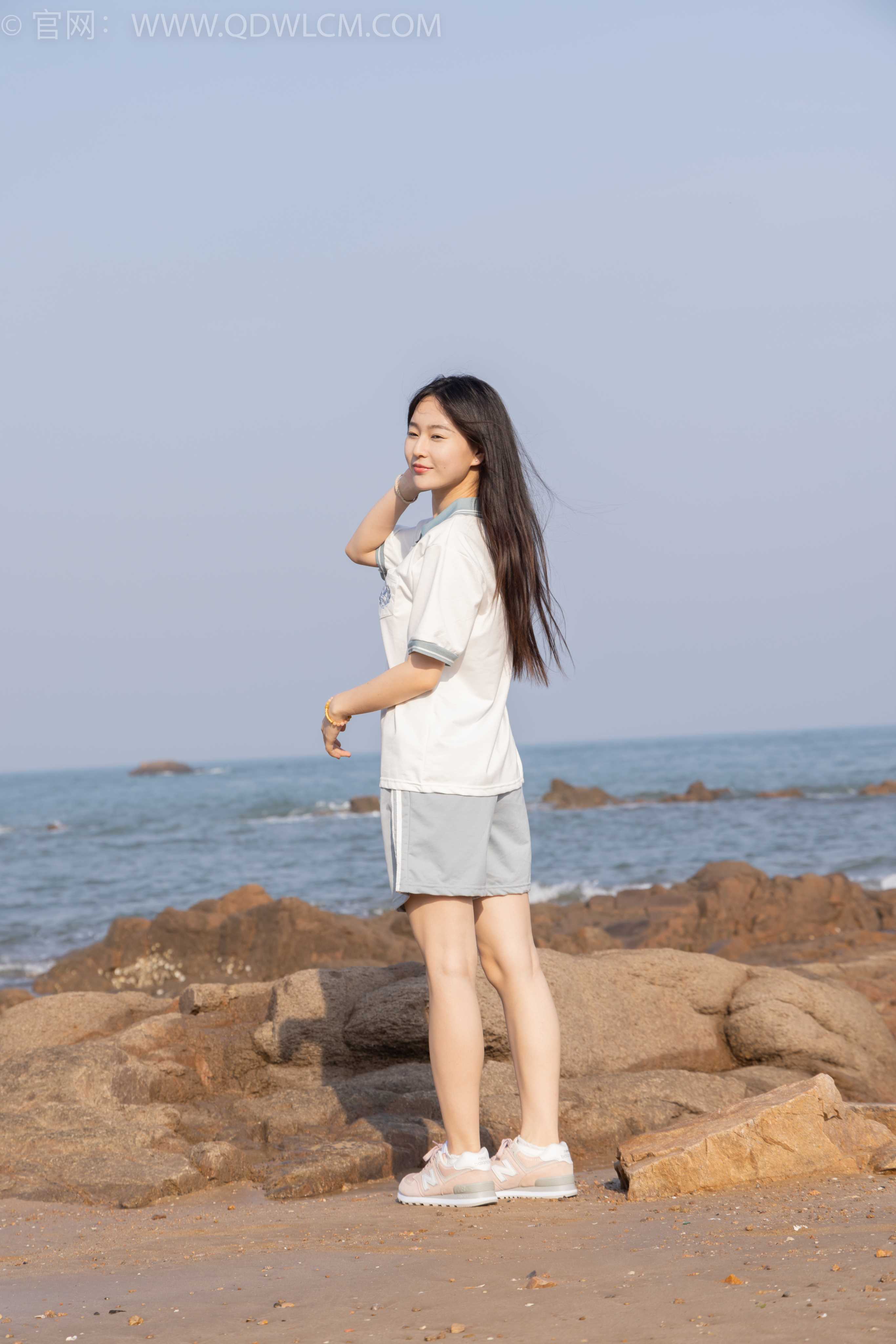 图片[1] - 物恋传媒 NO.1567 美兔-海边的风 [150P-1V-4.25G] - 机器猫次元 - 机器猫次元