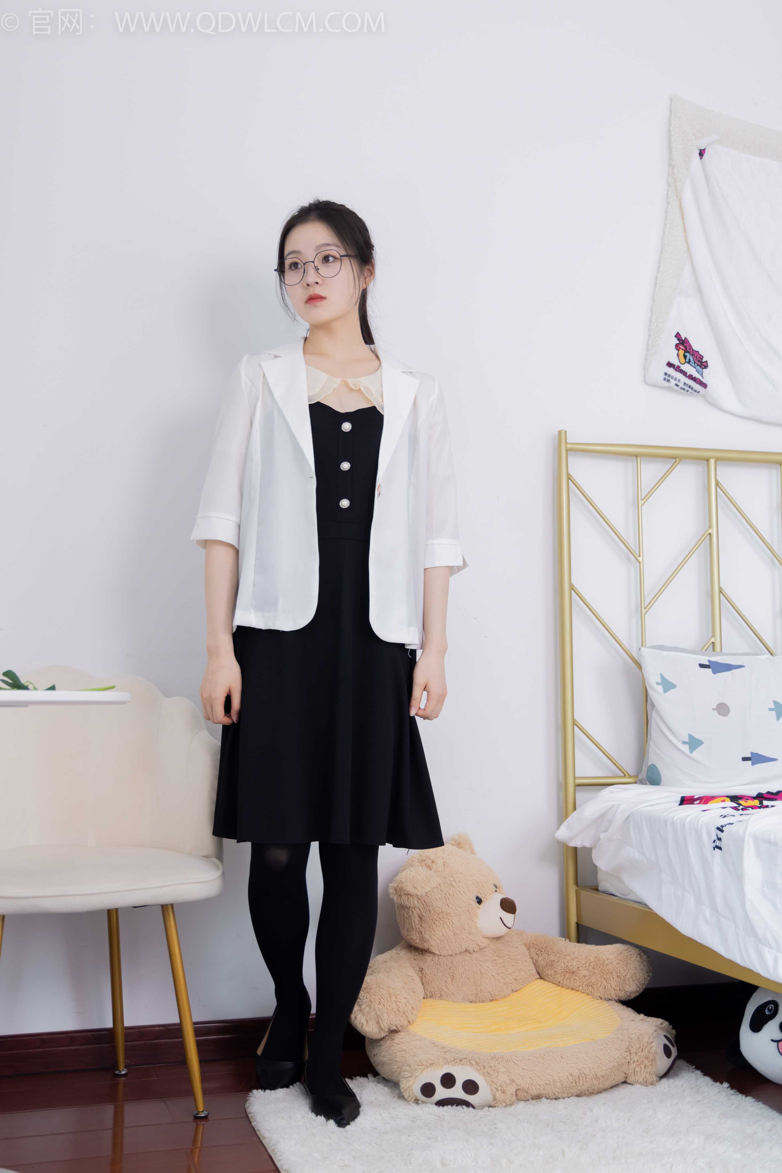 图片[3] - 物恋传媒 NO.1640 青柠-木叶落秋声 [154P-1V-3.58G] - 机器猫次元 - 机器猫次元