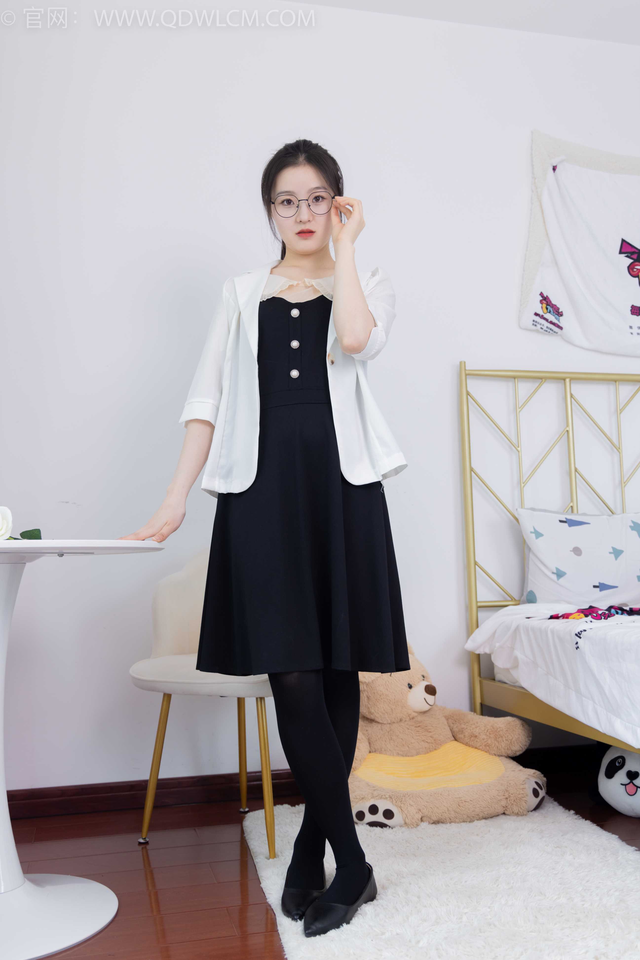 图片[7] - 物恋传媒 NO.1640 青柠-木叶落秋声 [154P-1V-3.58G] - 机器猫次元 - 机器猫次元