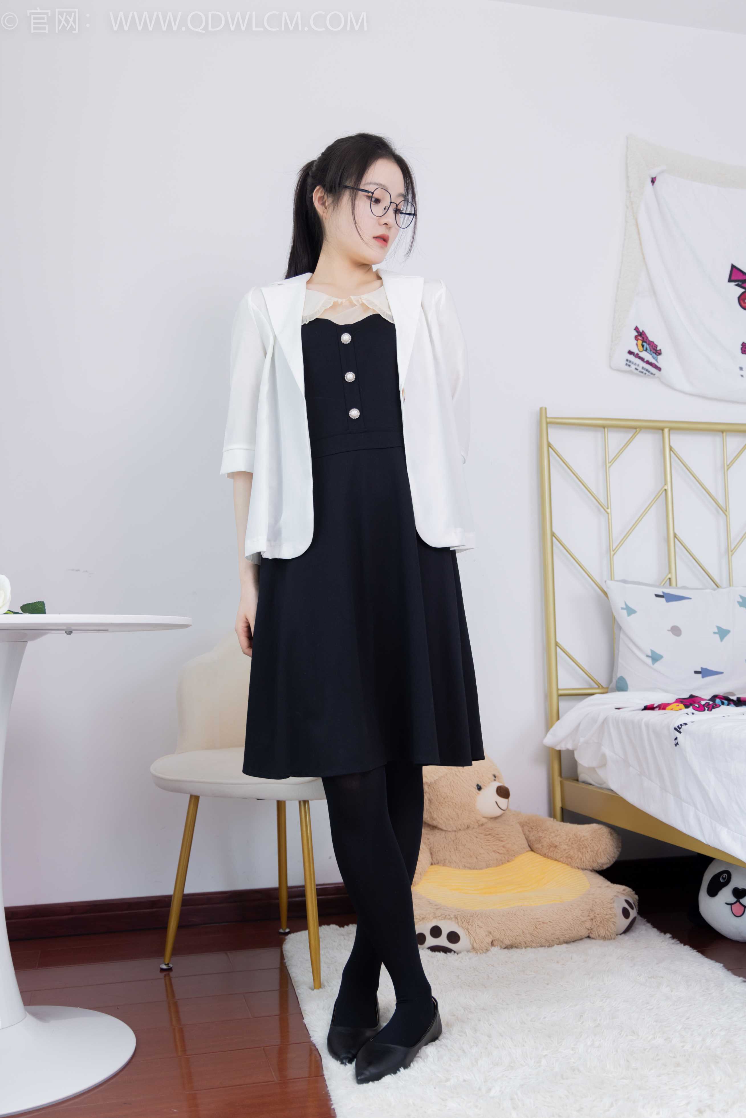 图片[8] - 物恋传媒 NO.1640 青柠-木叶落秋声 [154P-1V-3.58G] - 机器猫次元 - 机器猫次元
