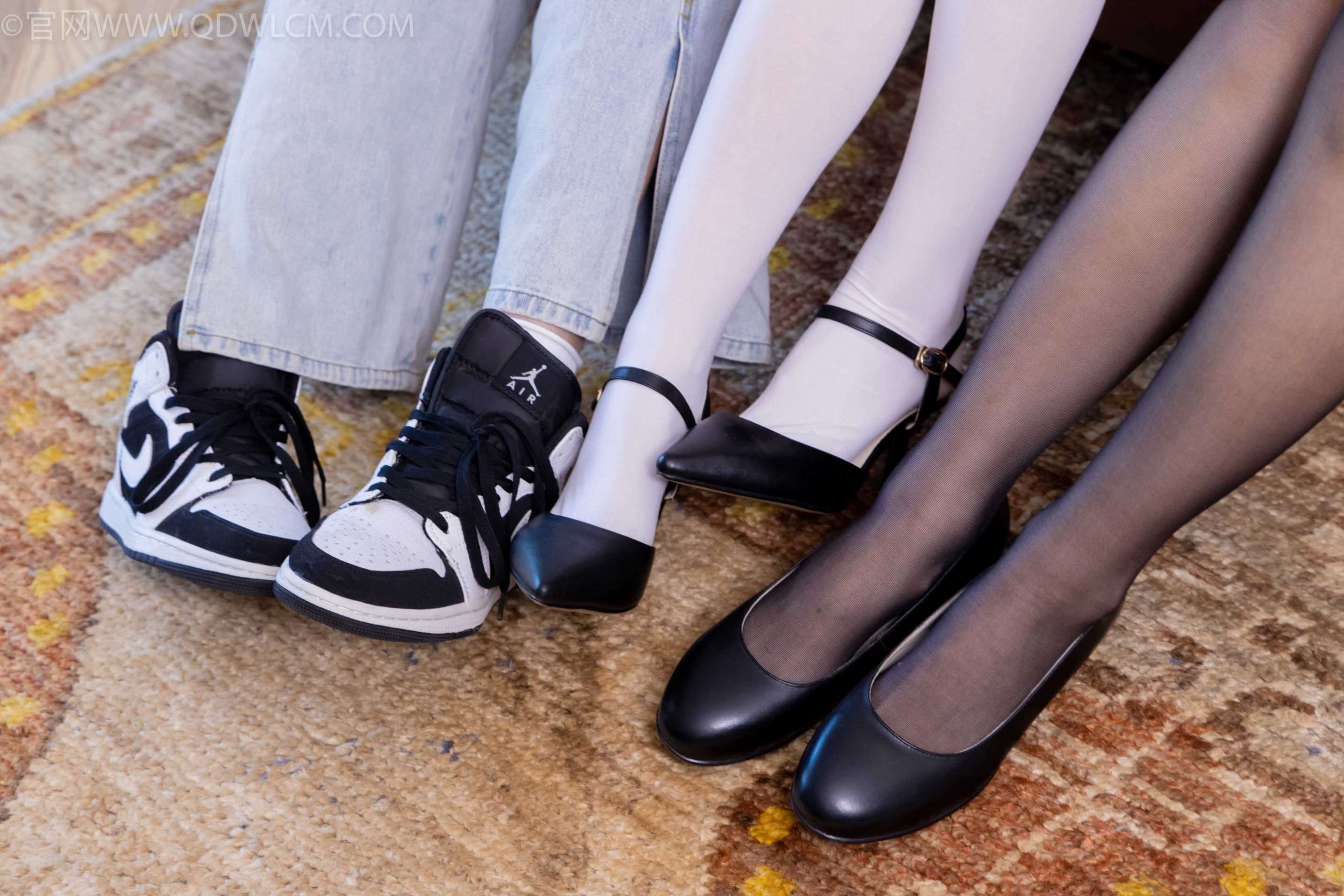 图片[2] - 物恋传媒 NO.2143 菜菜&小敏&闪闪-秋日温情 [177P] - 机器猫次元 - 机器猫次元