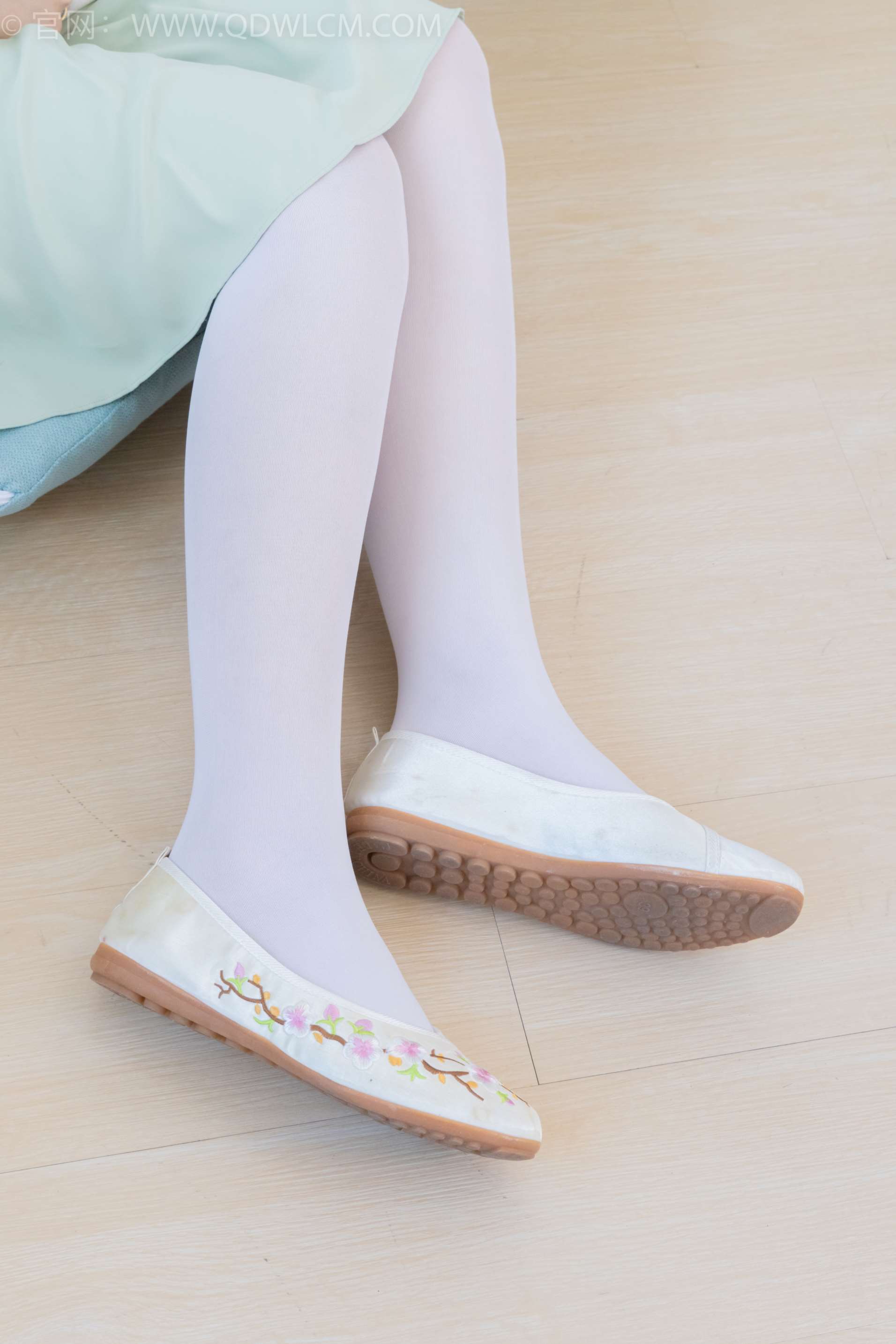 图片[3] - 物恋传媒 NO.2199 纱纱-阳光散落（盲盒2）[150P-1V-5.77G] - 机器猫次元 - 机器猫次元