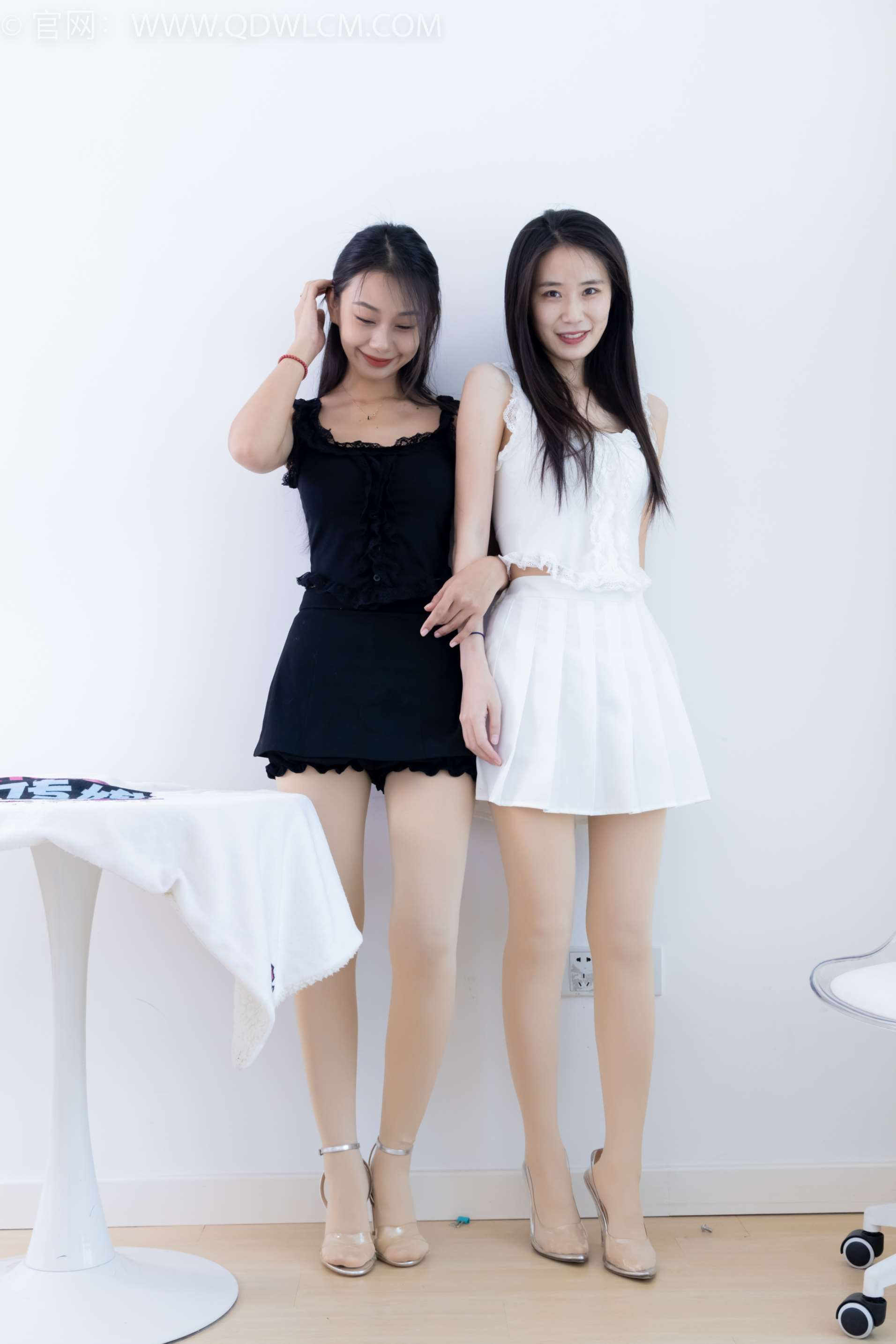 图片[8] - 物恋传媒 NO.2210 菜菜&岚岚-要你的温柔[200P-1V-6.94G] - 机器猫次元 - 机器猫次元