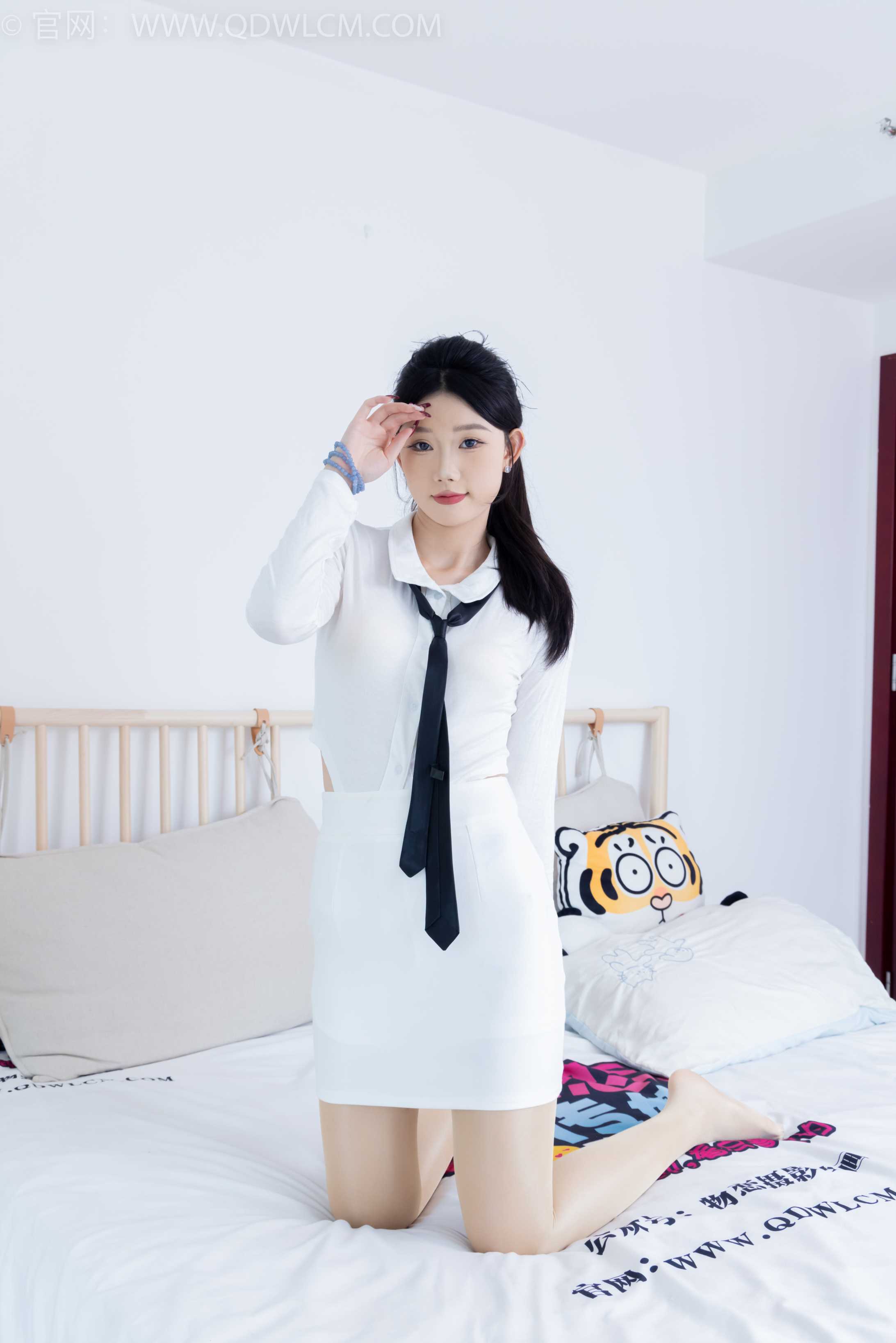 图片[3] - 物恋传媒 NO.2235 小竹-高跟鞋、油亮（脚尖透明款）[170P-1V-3.54G] - 机器猫次元 - 机器猫次元