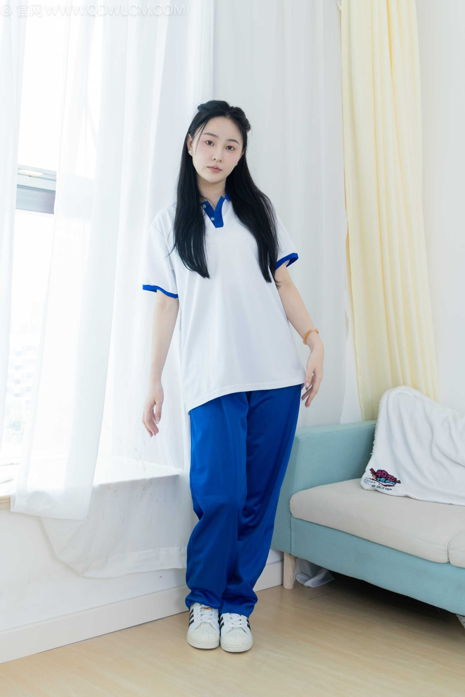 图片[3] - 物恋传媒 NO.2241 美兔-板鞋、黑网袜、校服裤里丝[155P-1V-4.29G] - 机器猫次元 - 机器猫次元