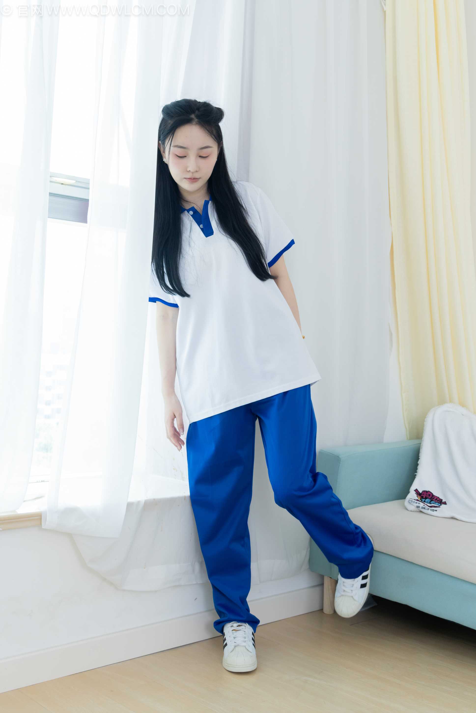 图片[4] - 物恋传媒 NO.2241 美兔-板鞋、黑网袜、校服裤里丝[155P-1V-4.29G] - 机器猫次元 - 机器猫次元