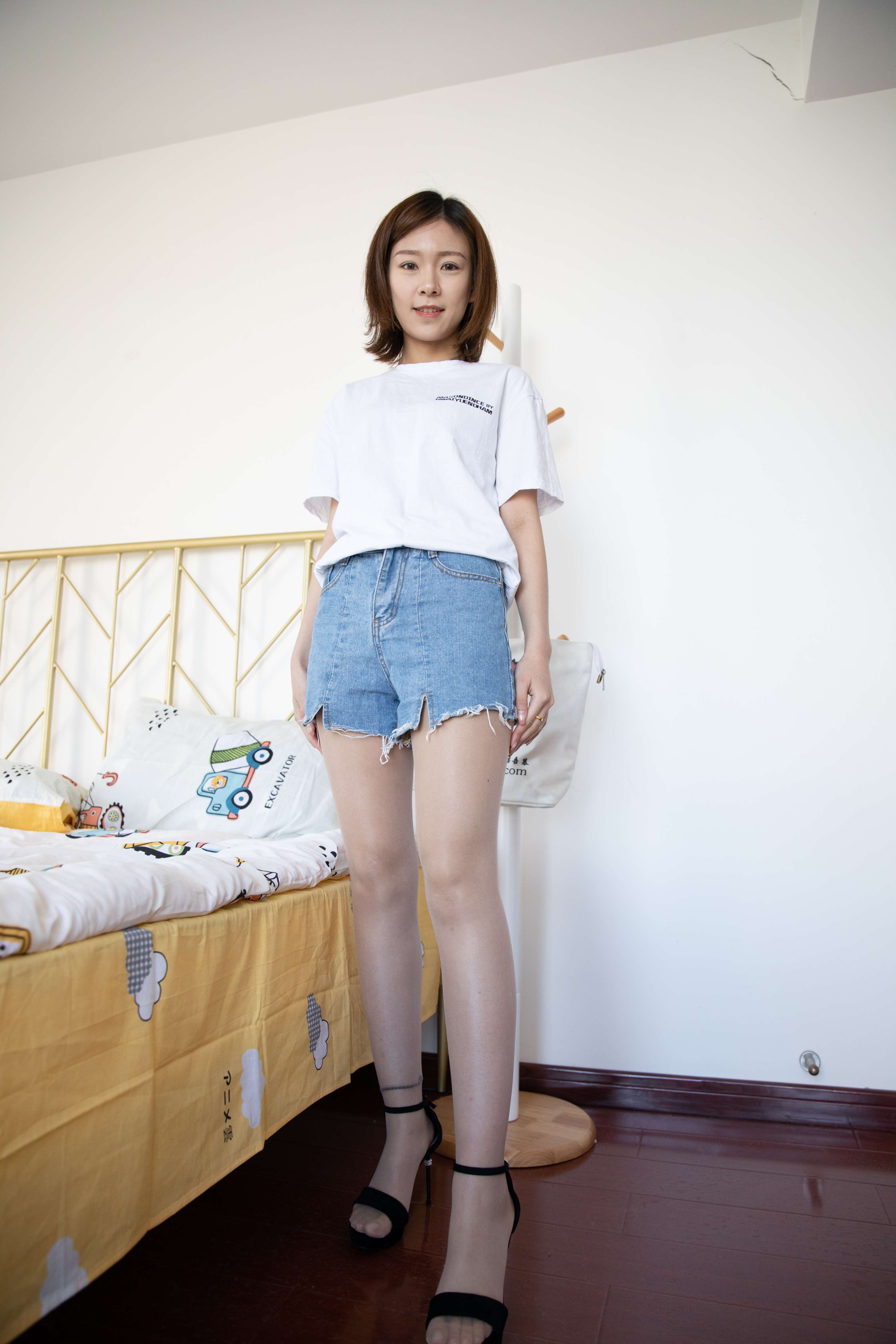 图片[1] - 物恋传媒 No.405 婷婷-刀与糖 [138P+1V5.06G] - 机器猫次元 - 机器猫次元