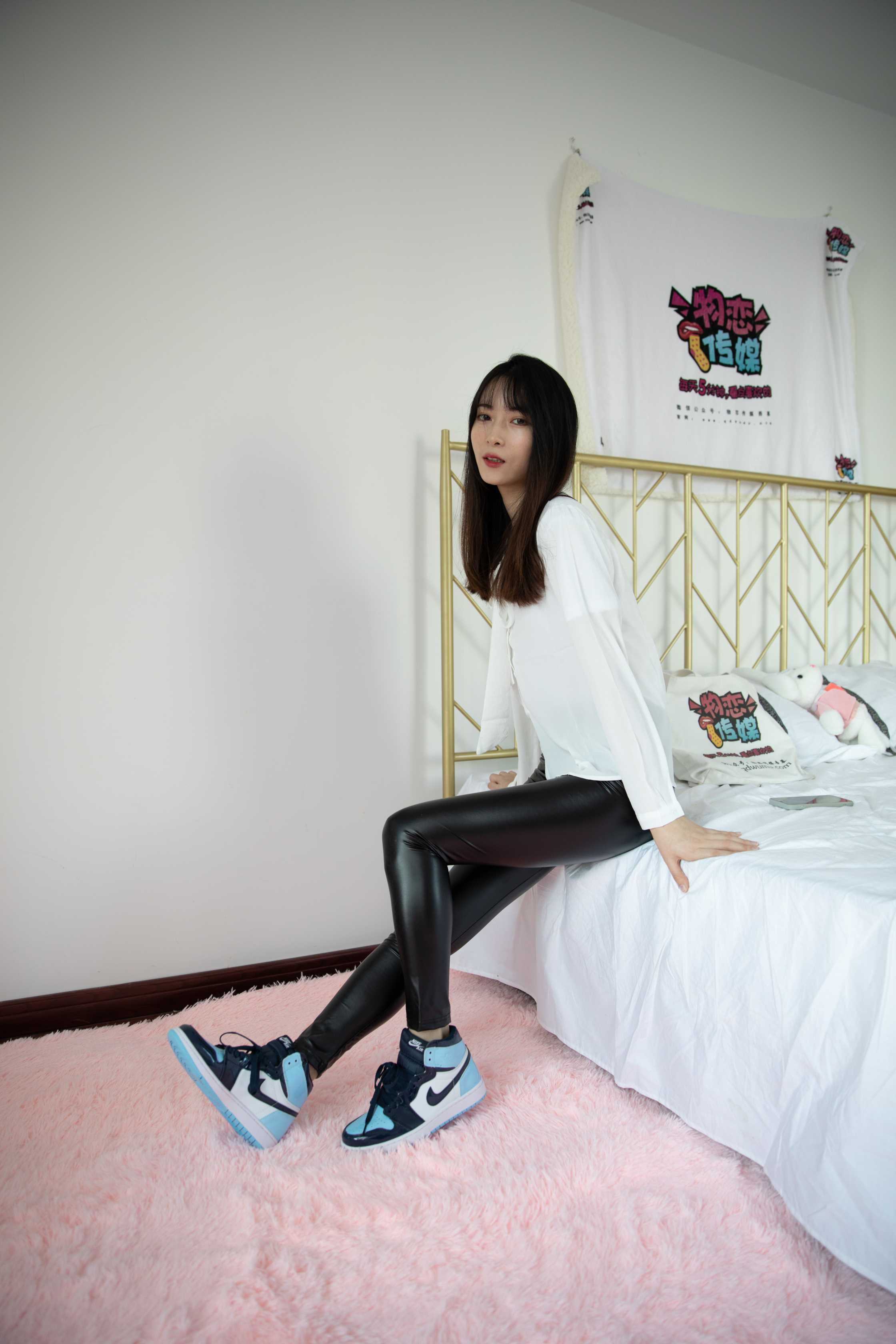 图片[2] - 物恋传媒 NO.622 猫耳-蓝色的月亮 [158P+1V3.95G] - 机器猫次元 - 机器猫次元