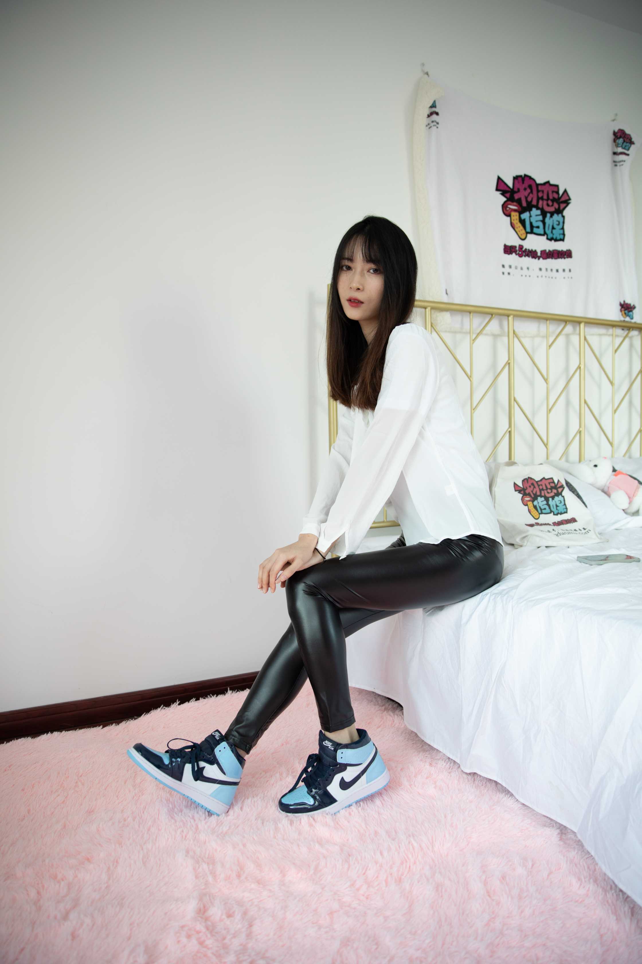 图片[3] - 物恋传媒 NO.622 猫耳-蓝色的月亮 [158P+1V3.95G] - 机器猫次元 - 机器猫次元