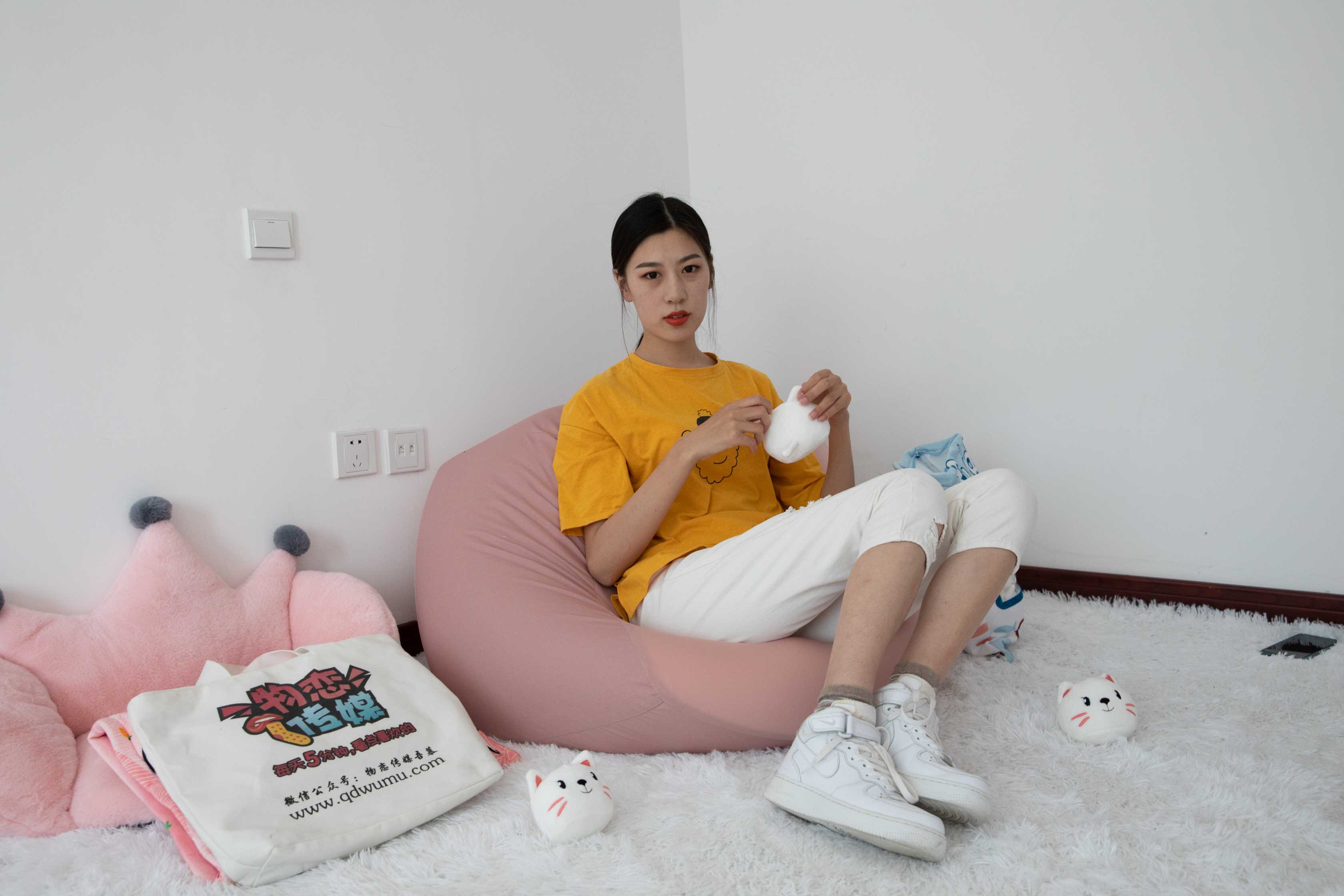 图片[8] - 物恋传媒 NO.700 苏镶-雨里的心 [146P+1V／5250M] - 机器猫次元 - 机器猫次元