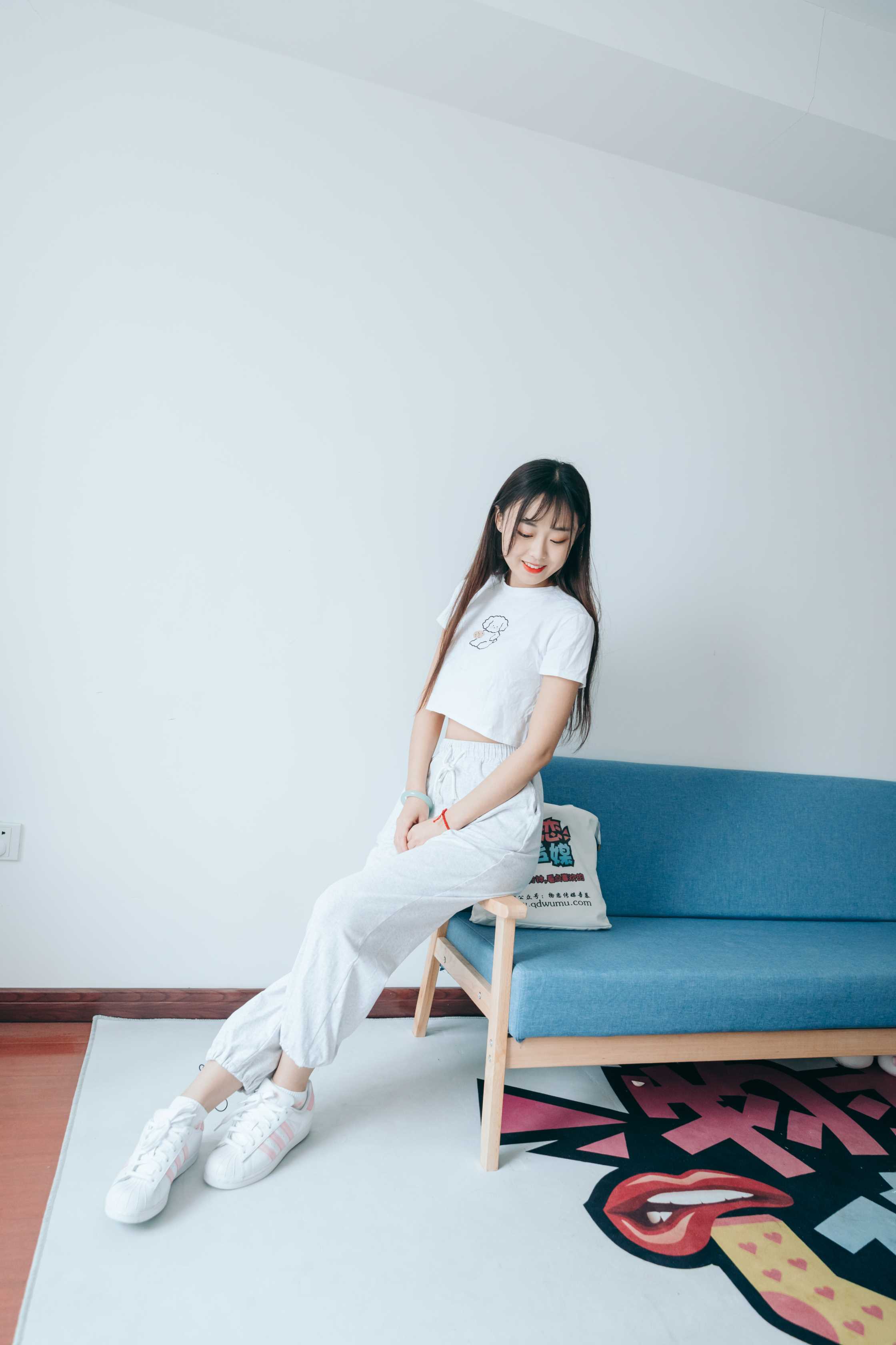 图片[8] - 物恋传媒 NO.747 喵喵-春雨里 [146P+1V／3.37GB] - 机器猫次元 - 机器猫次元