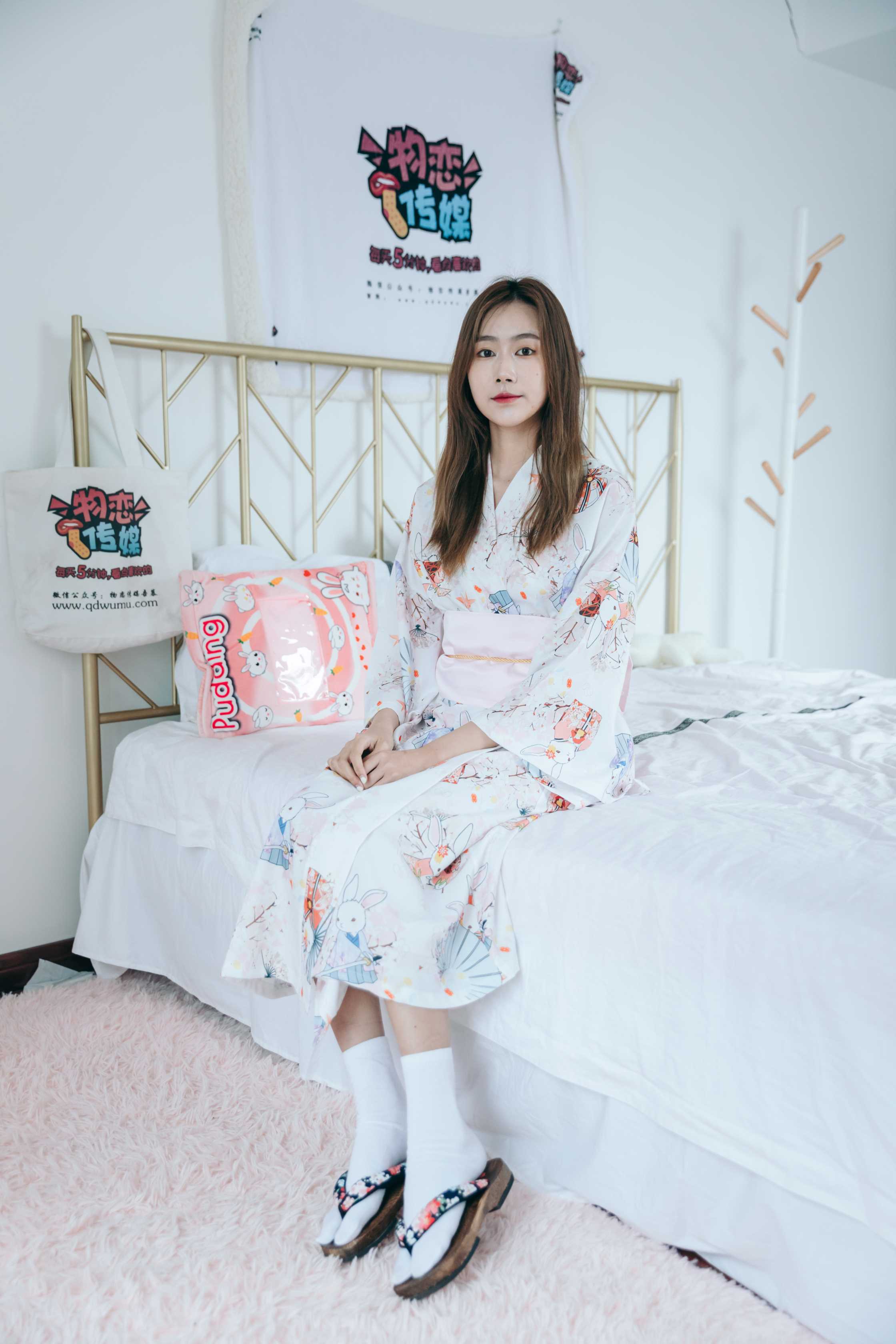 图片[4] - 物恋传媒 NO.768 小鹿-夜锁清冷 [157P+1V／4.35GB] - 机器猫次元 - 机器猫次元