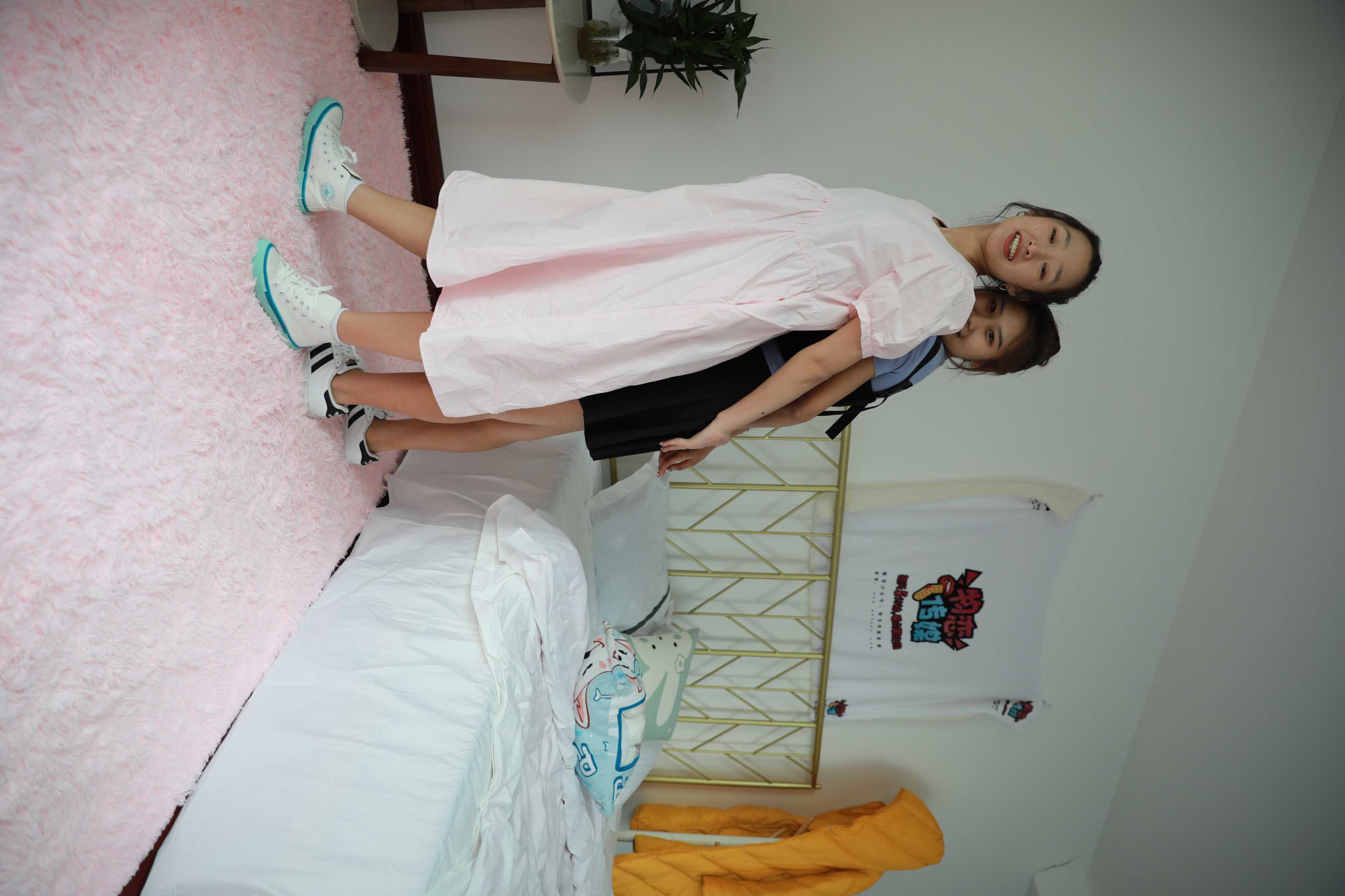 图片[4] - 物恋传媒 NO.778 闺蜜-雨里的岛 [155P+1V／3.05GB] - 机器猫次元 - 机器猫次元