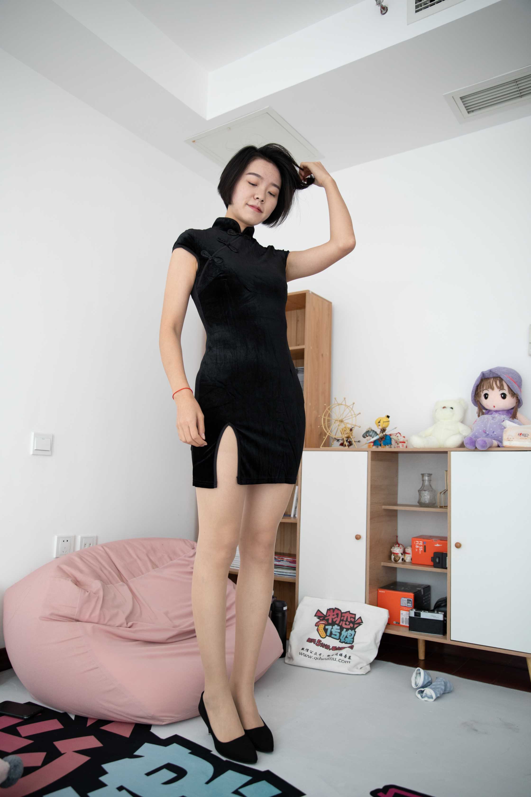 图片[1] - 物恋传媒 NO.840 小飞-雨里茶息 [147P+1V／3.66GB] - 机器猫次元 - 机器猫次元