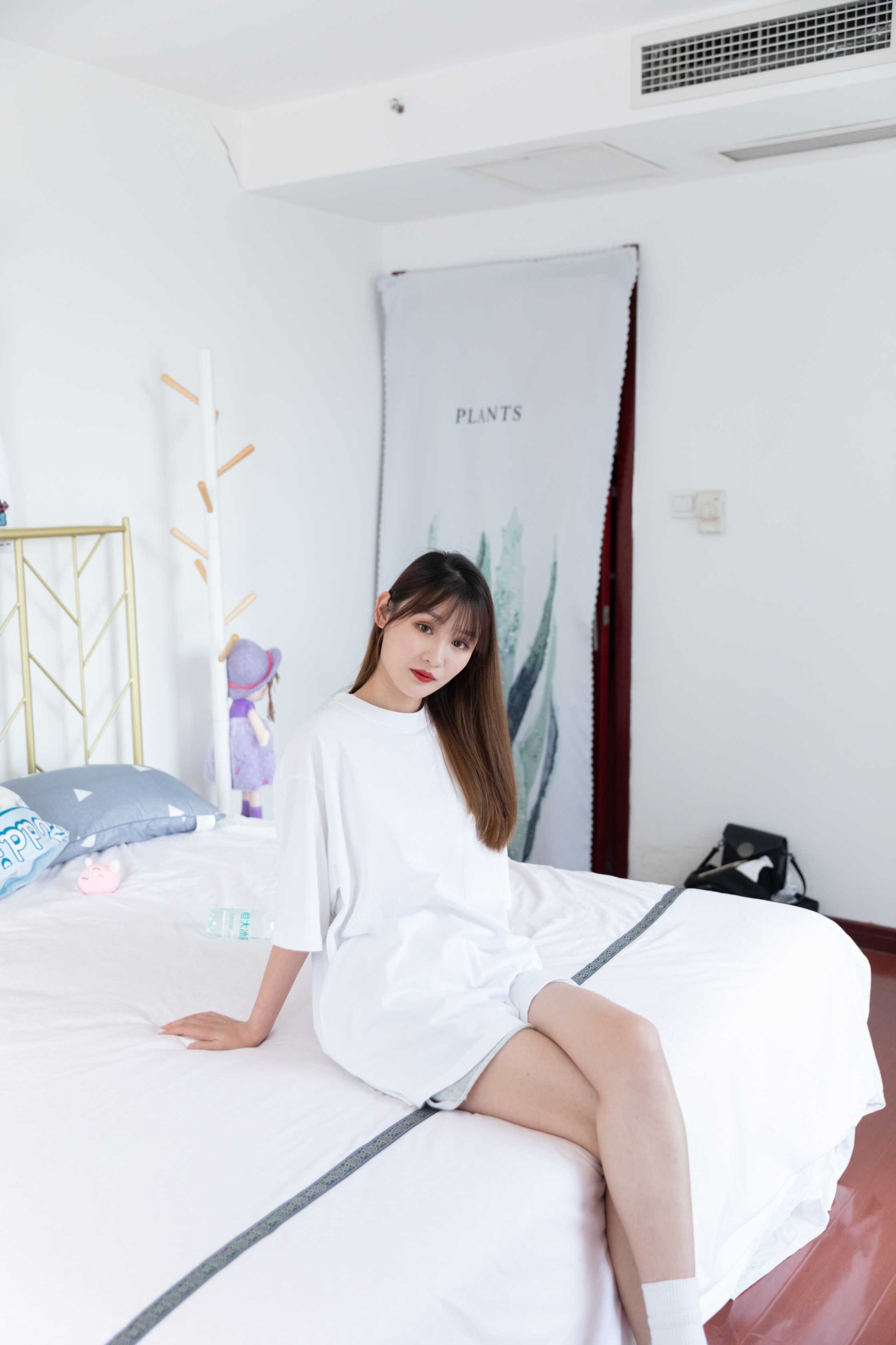 图片[1] - 物恋传媒 NO.850 琪琪-月光倾城 [142P+1V／2.45GB] - 机器猫次元 - 机器猫次元