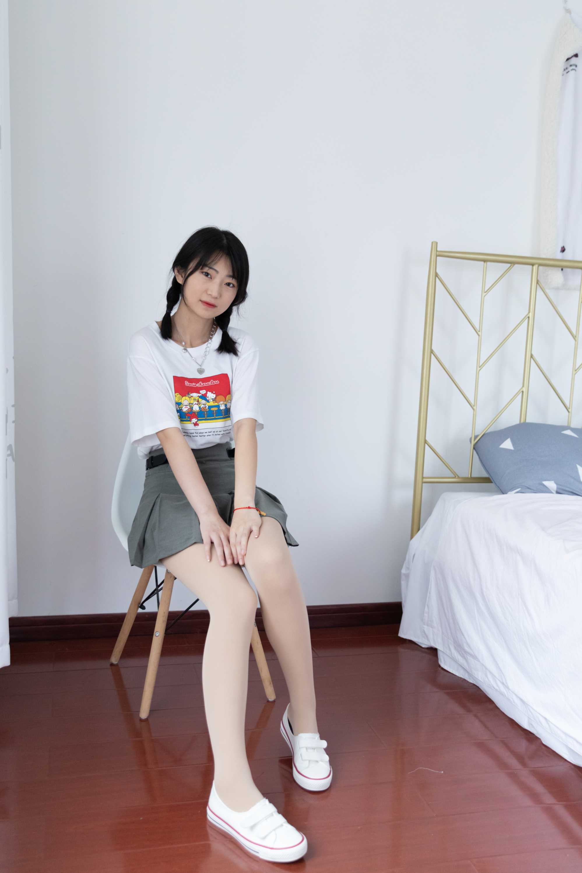 图片[1] - 物恋传媒 NO.944期 小凌-秋日月光 [124P+1V／4.40GB] - 机器猫次元 - 机器猫次元