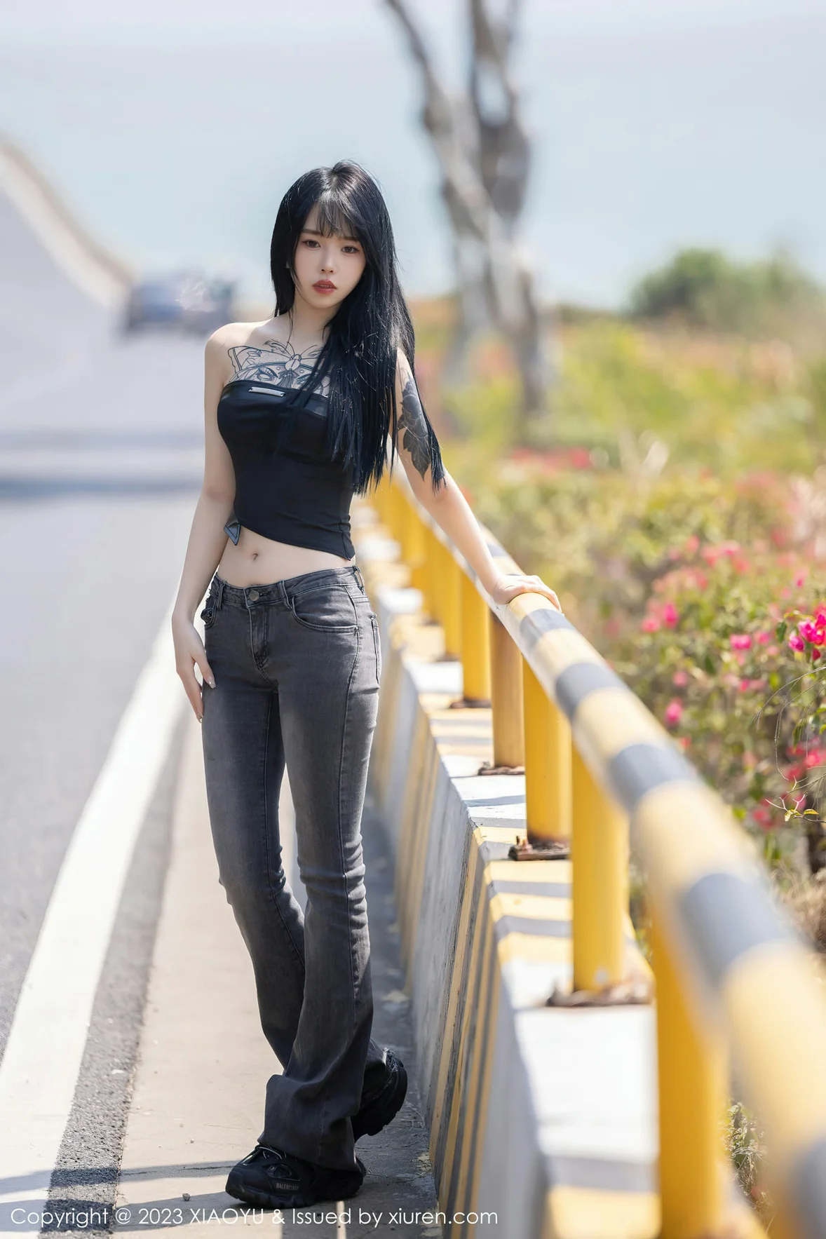 图片[1] - XIAOYU 语画界 Vol.1047 奶瓶. 性感蛋黄色性感写真 [99P] - 机器猫次元 - 机器猫次元
