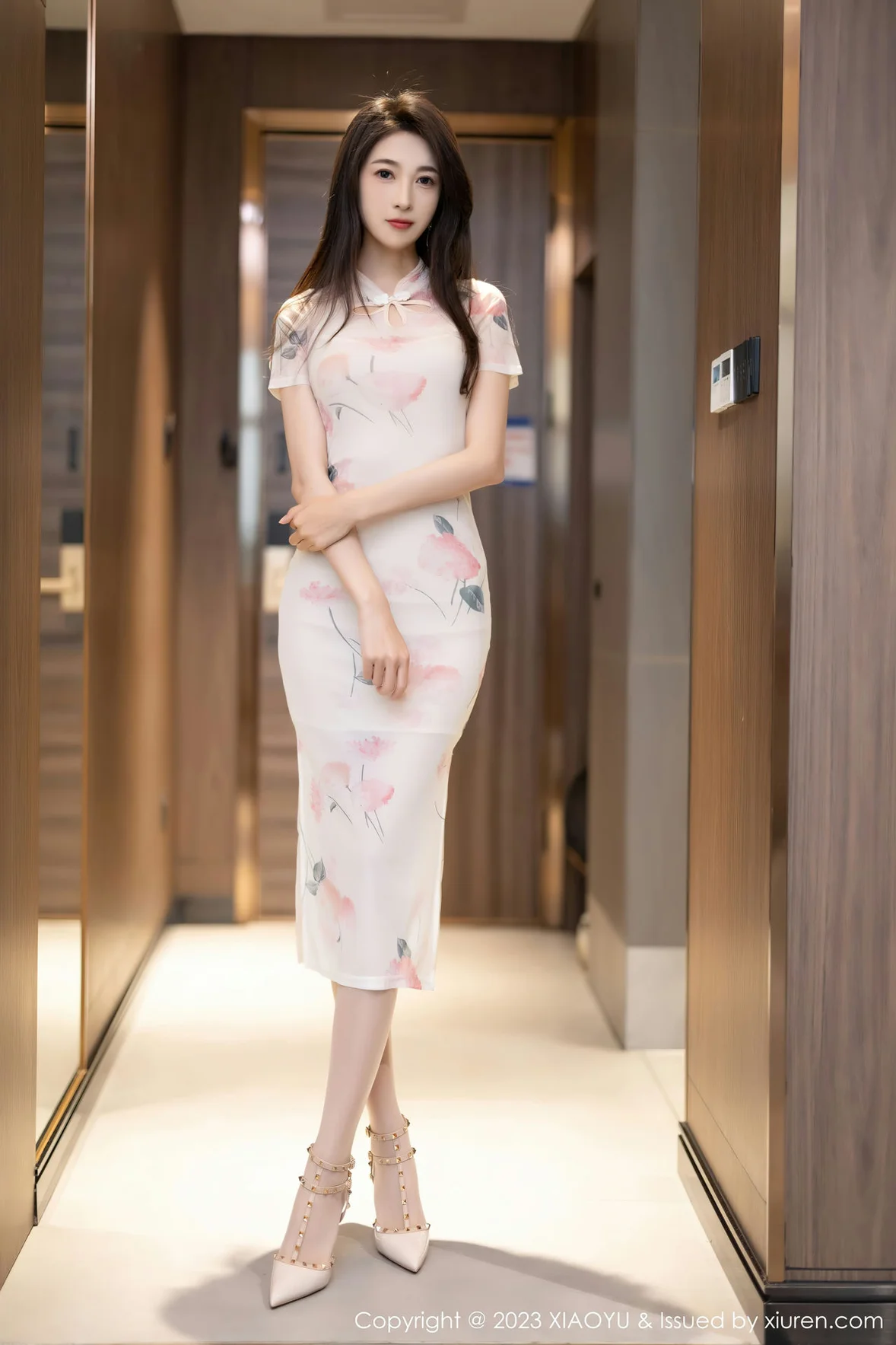 图片[1] - XIAOYU 语画 Vol.1093 林乐一 图案旗袍性感写真 [84P] - 机器猫次元 - 机器猫次元