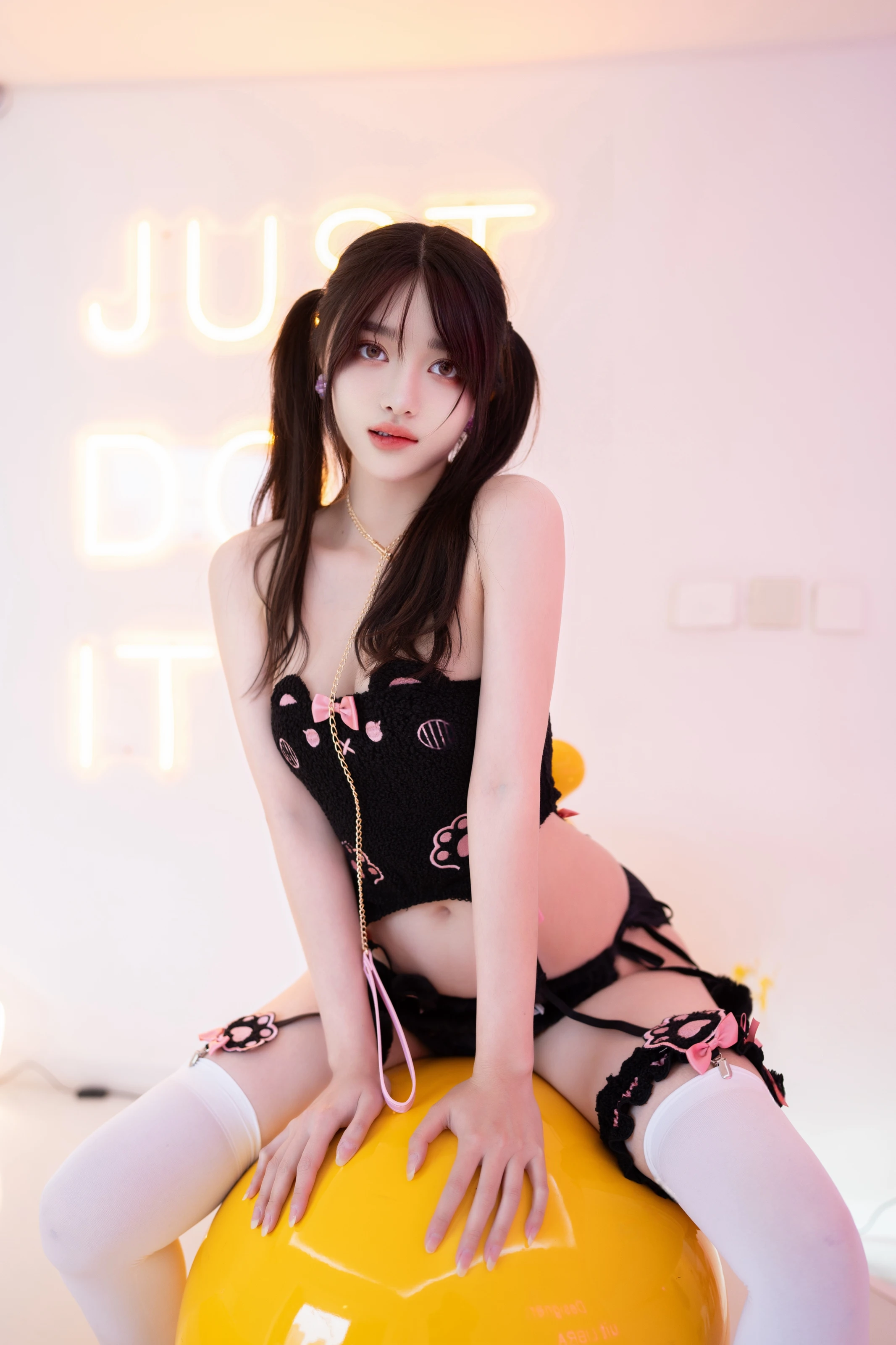 图片[1] - XINGYAN 内购版 VOL.349 白露lulu 黑猫内衣 [80P] - 机器猫次元 - 机器猫次元
