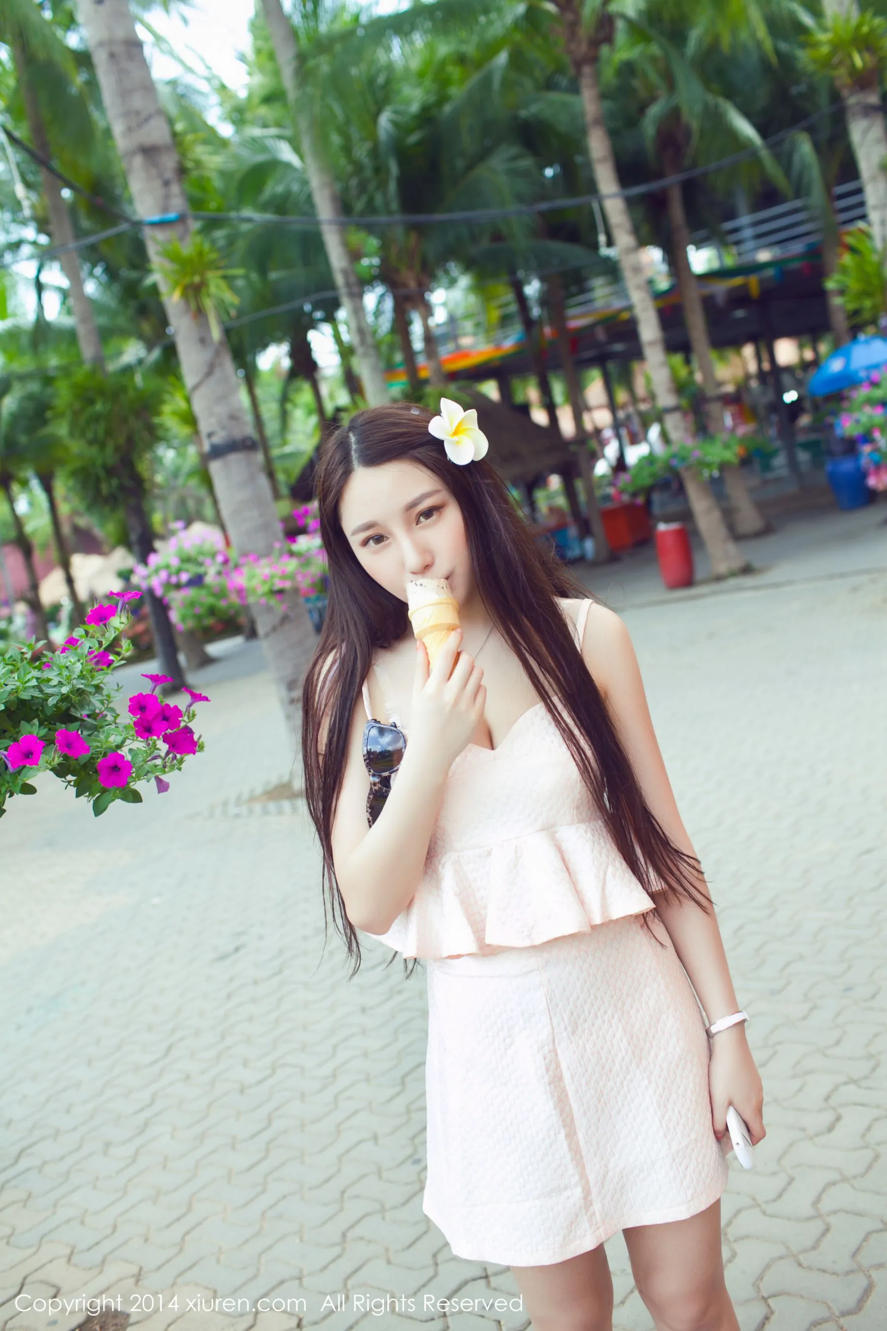 图片[3] - 女神刘奕宁Lynn泰国街拍 秀人网 No.139 - 机器猫次元 - 机器猫次元