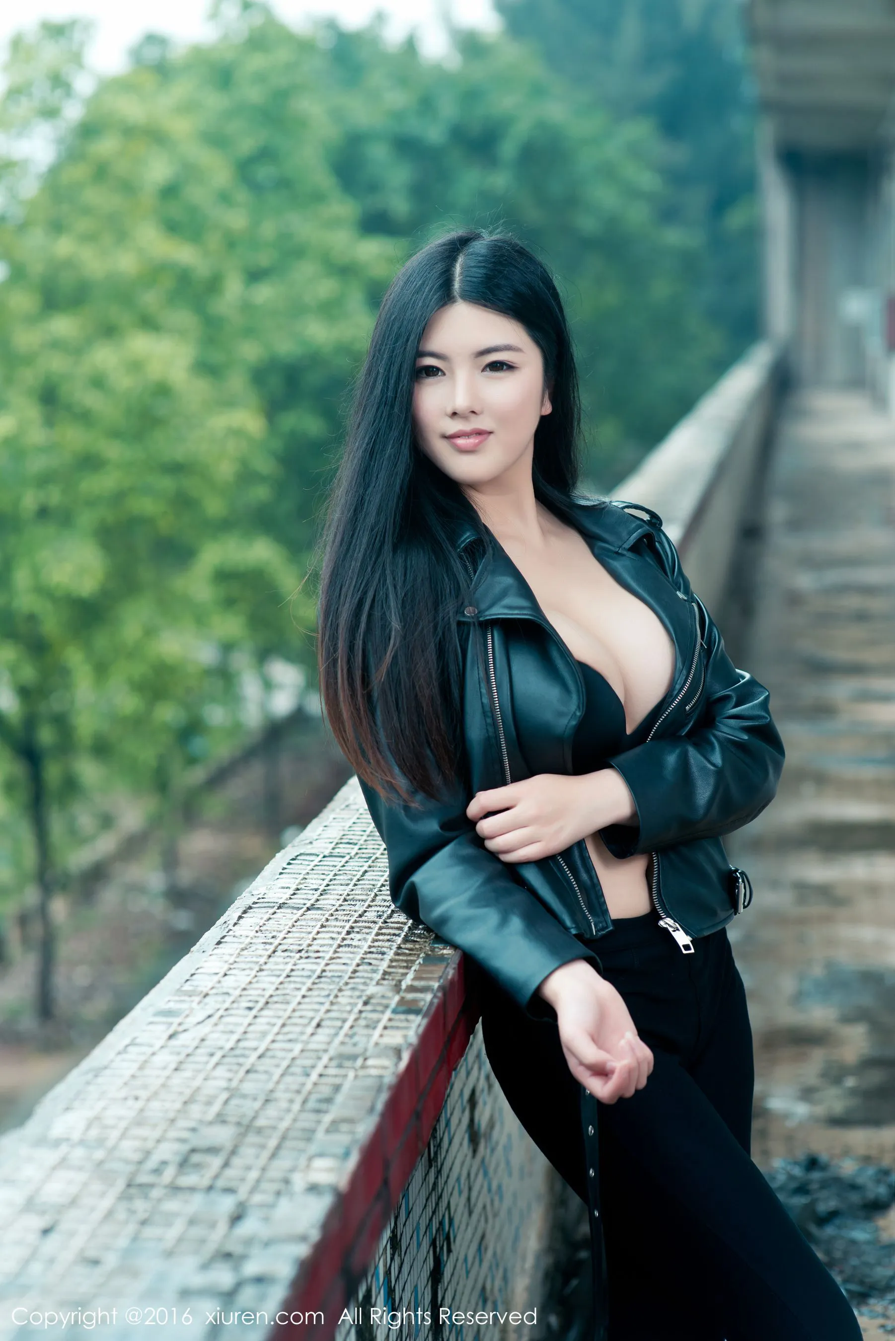 图片[2] - 娜露Selena《日系清新巨乳小美女》 秀人网 No.518 - 机器猫次元 - 机器猫次元