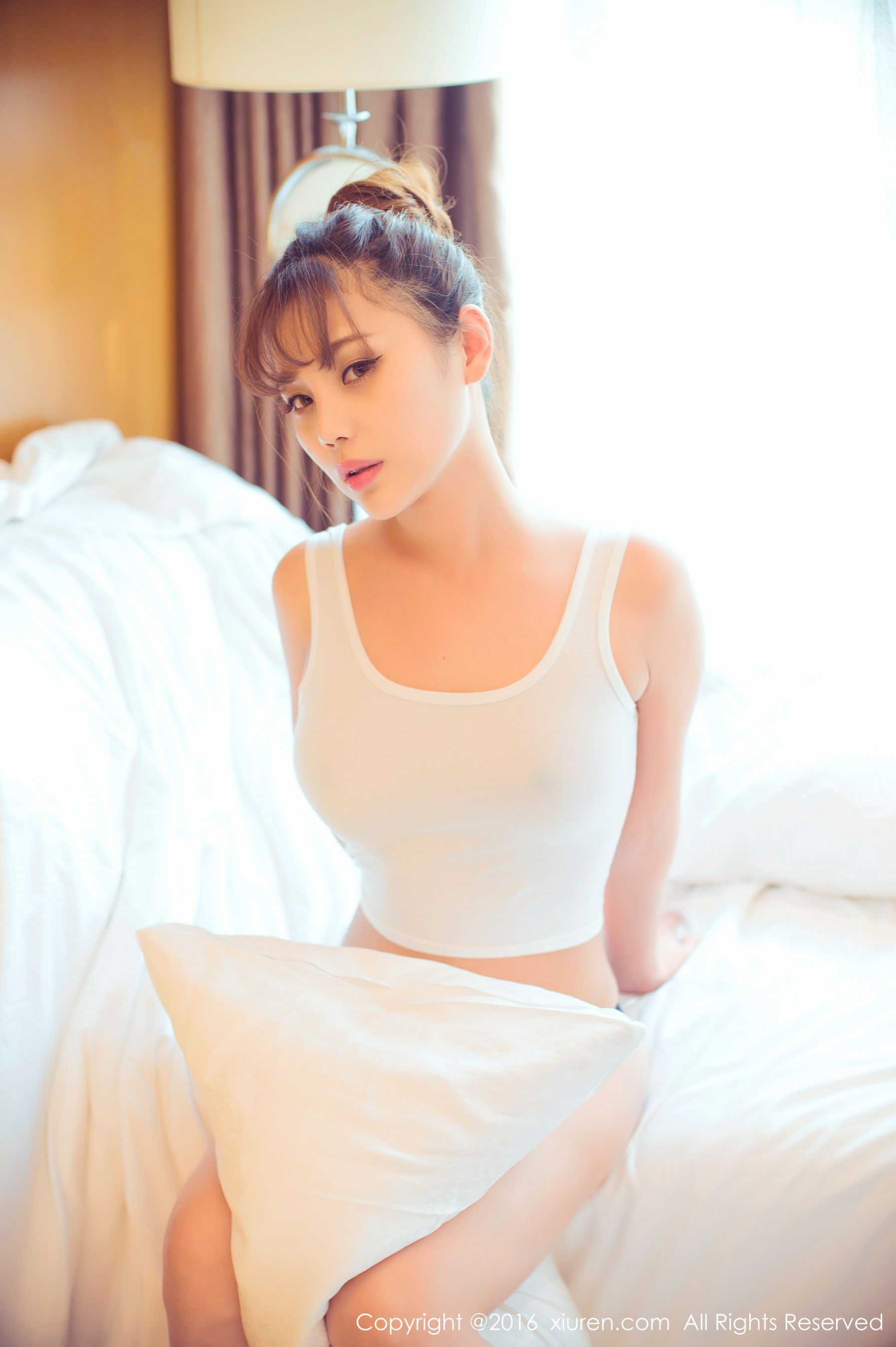 图片[8] - 周予然《高叉泳衣、爆乳内衣、高跟美腿、白色超短工字背心装》 秀人网 No.633 - 机器猫次元 - 机器猫次元