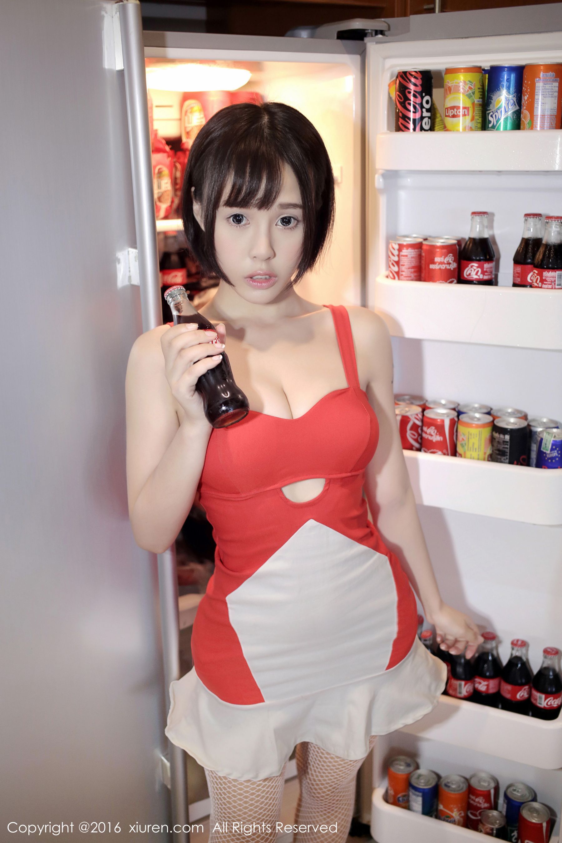 图片[1] - Evelyn艾莉《小红裙》 秀人网 No.665 - 机器猫次元 - 机器猫次元