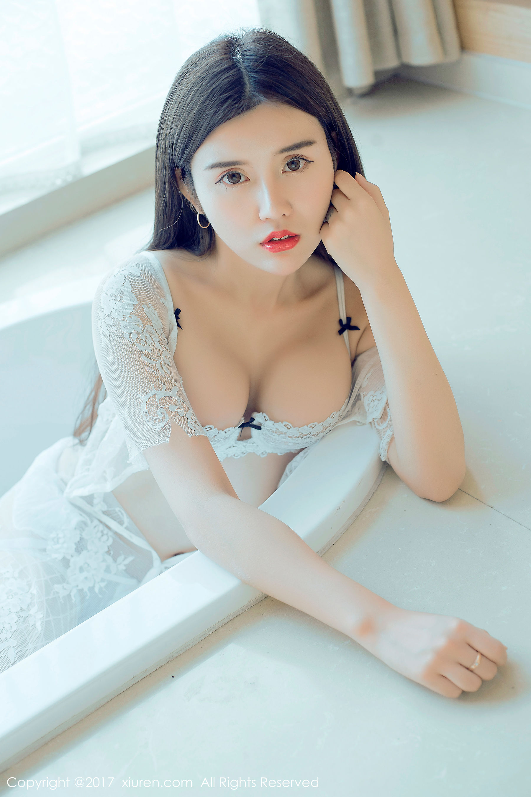 图片[2] - 兔子NINA《青春的诱惑和妩媚》 XiuRen 秀人网 NO.813 - 机器猫次元 - 机器猫次元