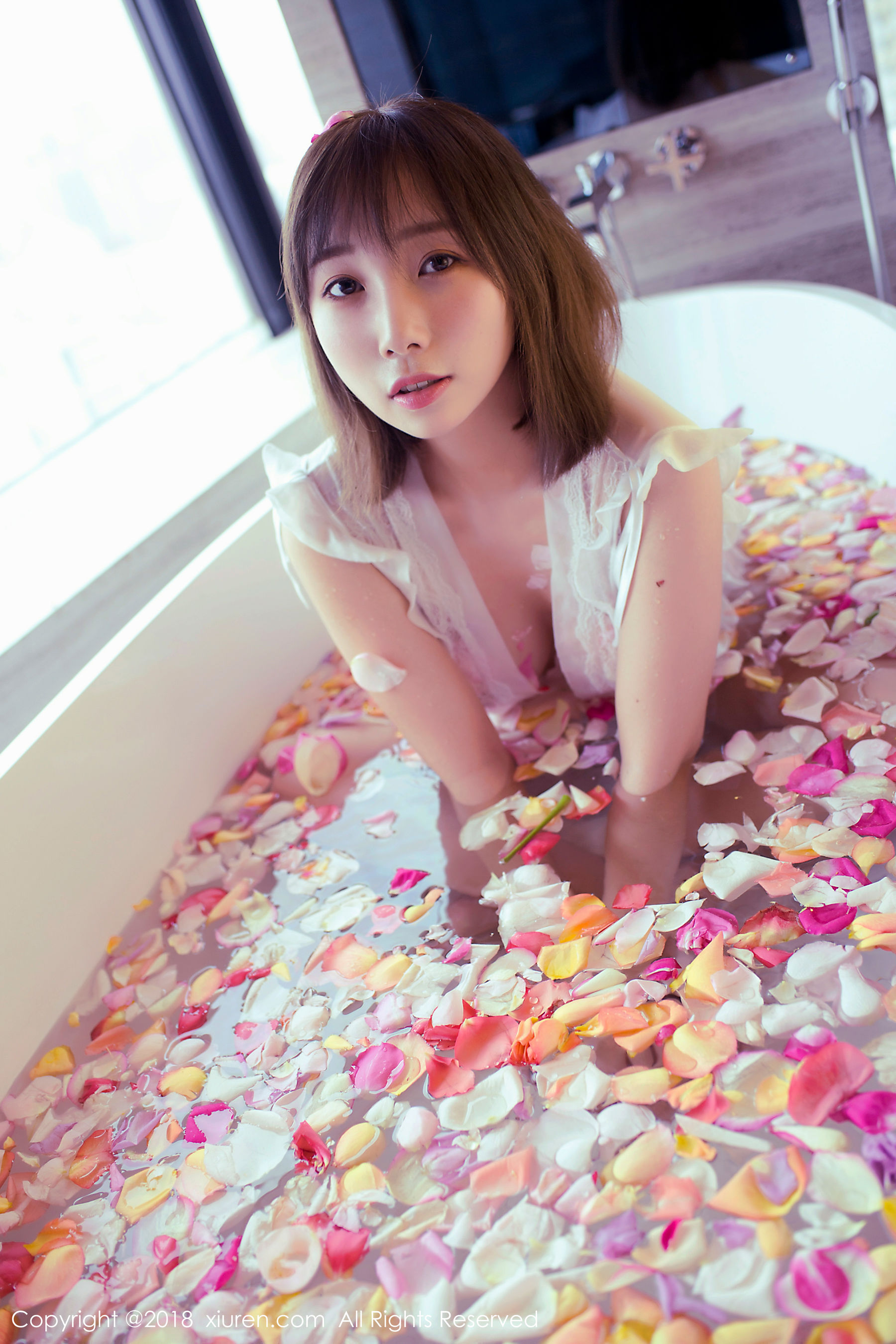 图片[5] - 枝恩《短发百变大美女》 秀人网XIUREN No.981 - 机器猫次元 - 机器猫次元