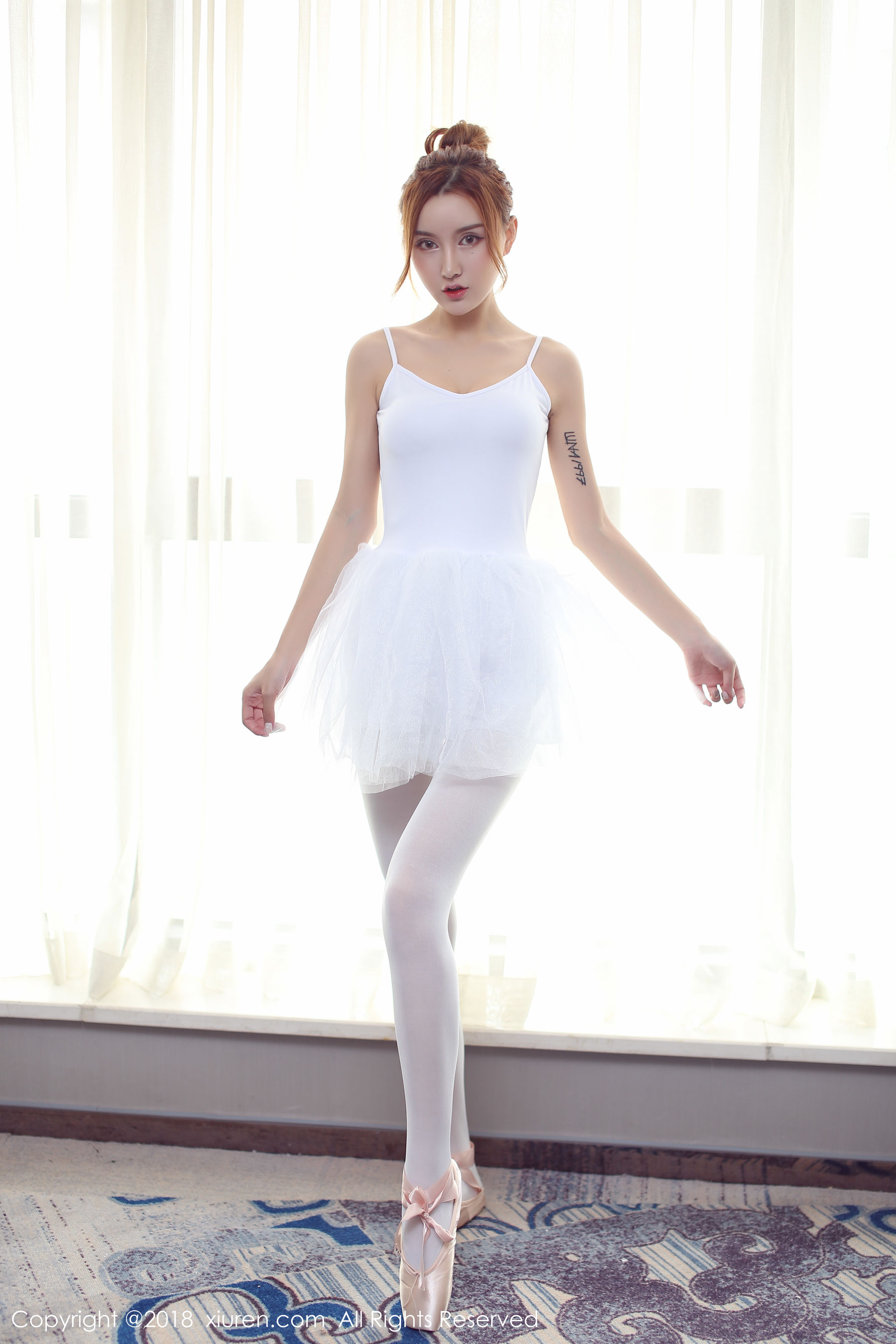 图片[2] - M梦baby《芭蕾舞娘》 XiuRen 秀人网 No.1031 - 机器猫次元 - 机器猫次元