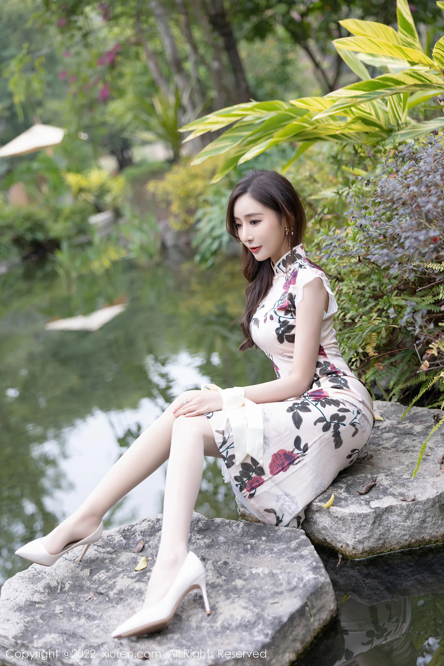 图片[6] - 秀人网 No.4688 王馨瑶yanni 旗袍美腿丝袜写真 - 机器猫次元 - 机器猫次元