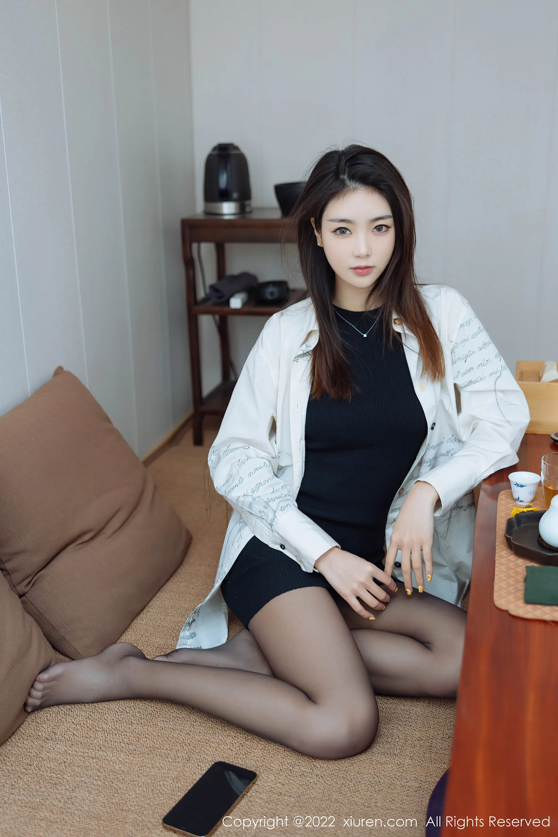 图片[3] - 秀人网 No.4832 可樂Vicky 黑丝美腿 - 机器猫次元 - 机器猫次元